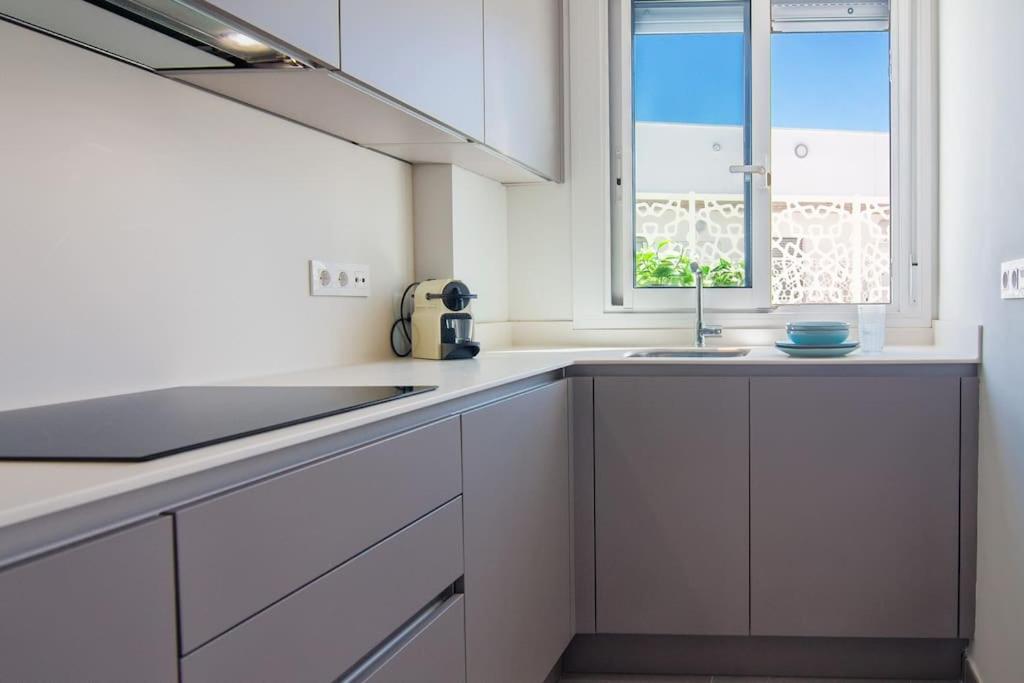 Live Like a Local in This Contemporary Duplex