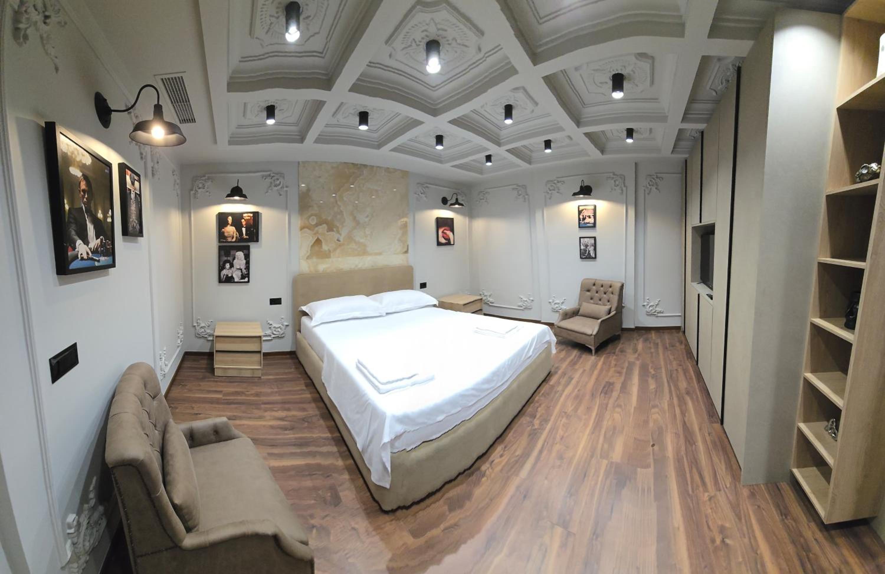 Luxury Studio Tirana