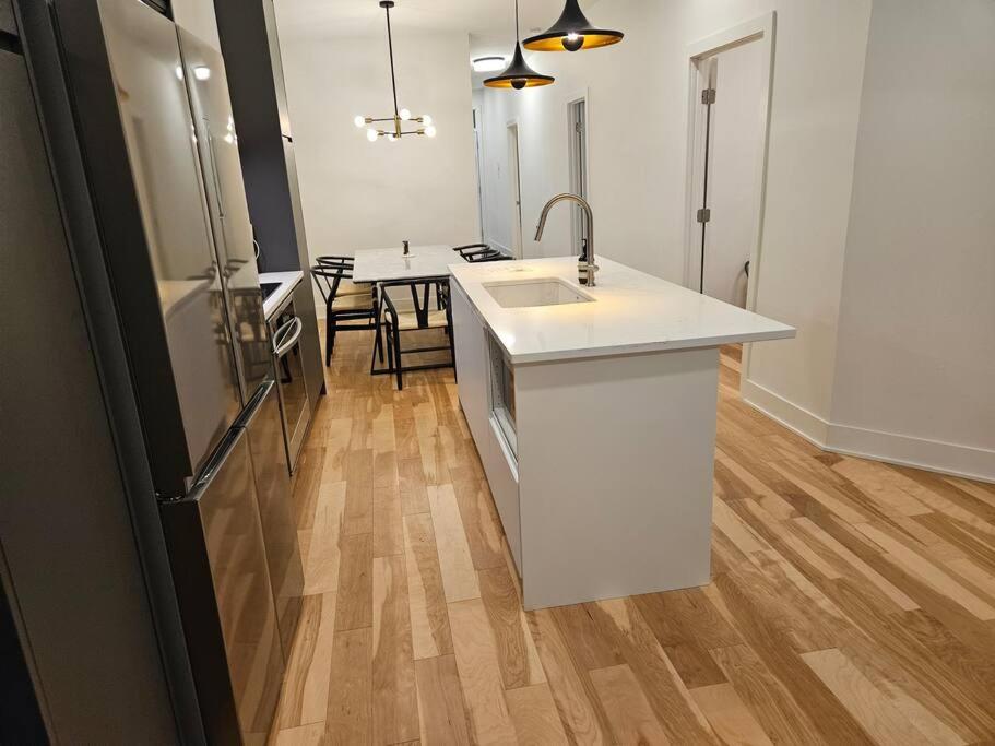 Chic 2 bedroom Apt