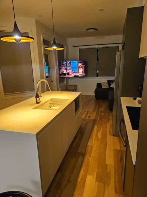 Chic 2 bedroom Apt