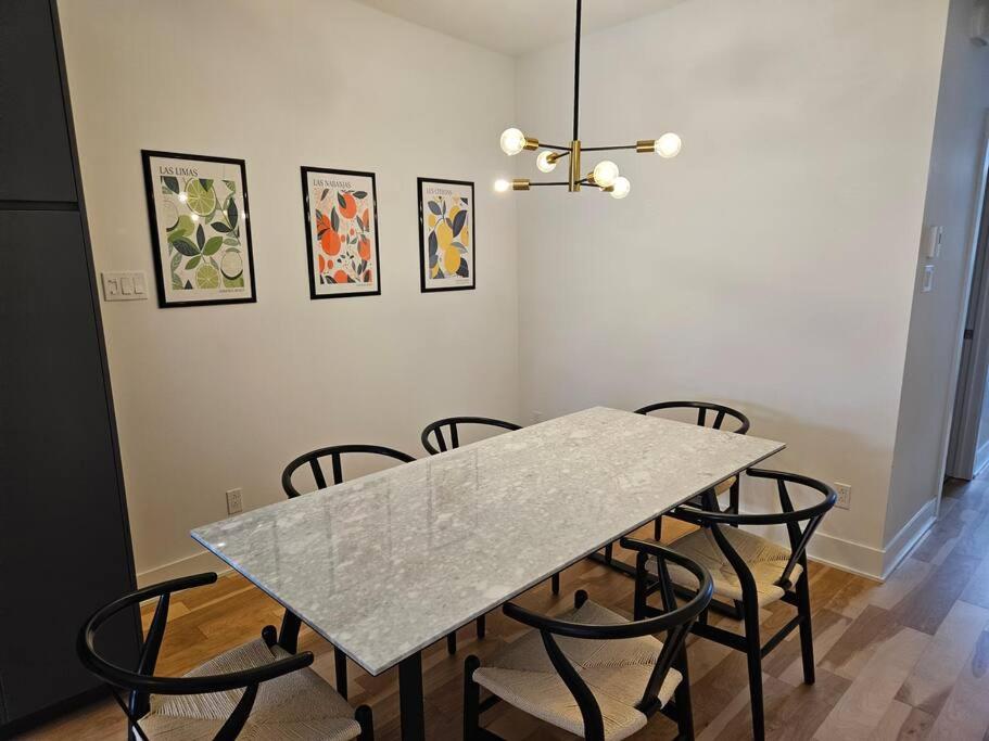 Chic 2 bedroom Apt