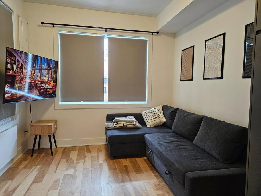 Chic 2 bedroom Apt