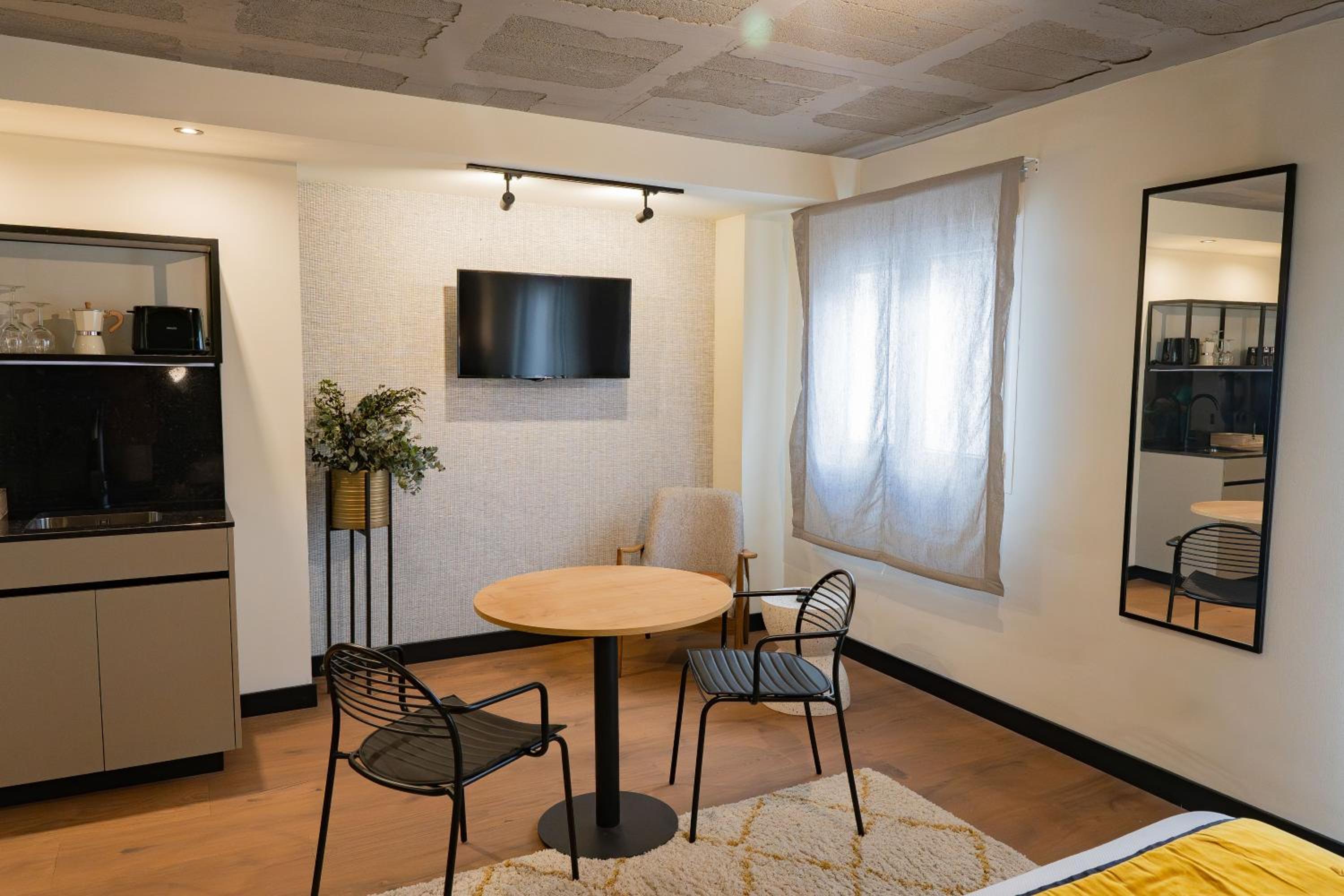 BUBU Apartments By Exclusive Homes