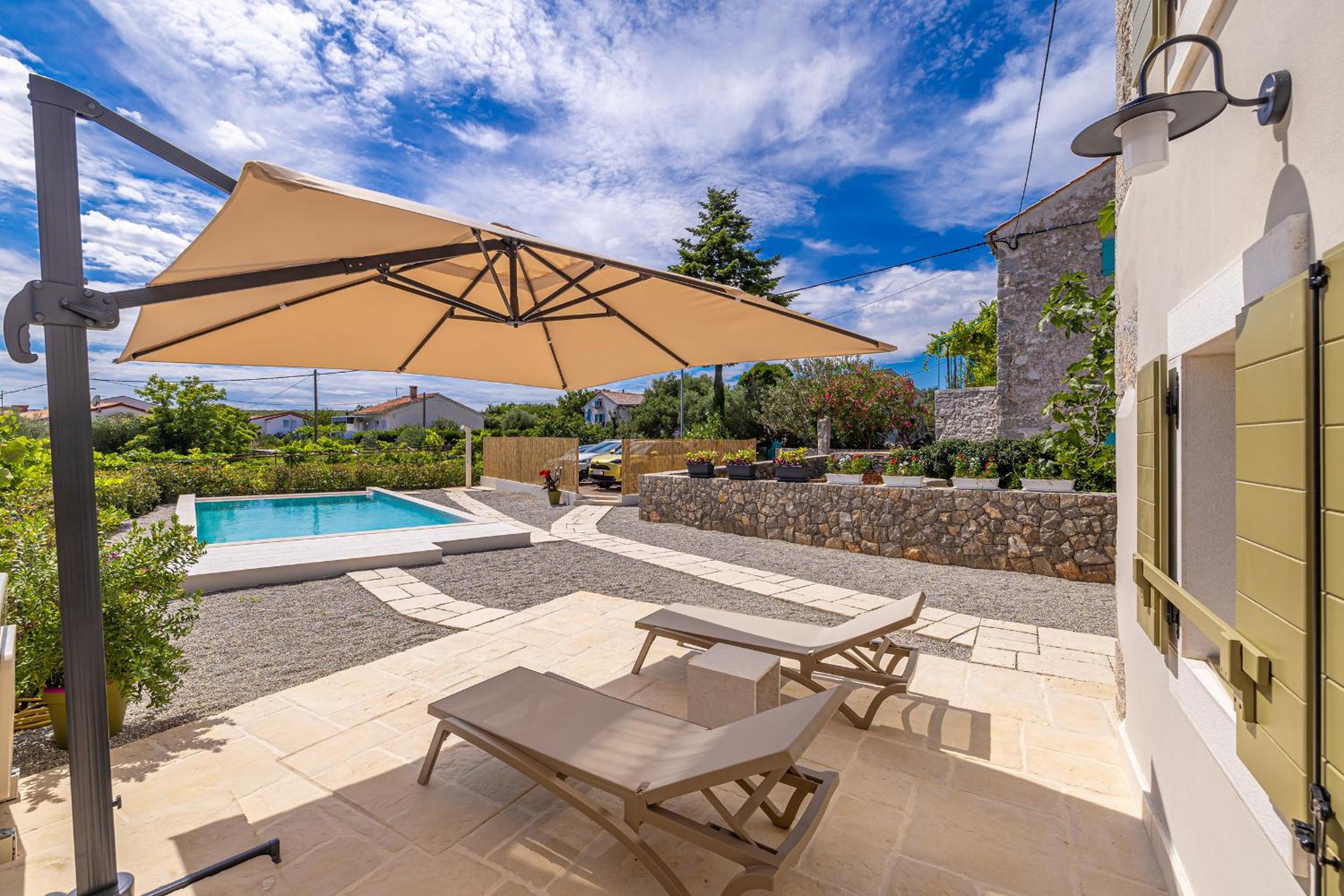 Holiday house Rural home Frane view 4