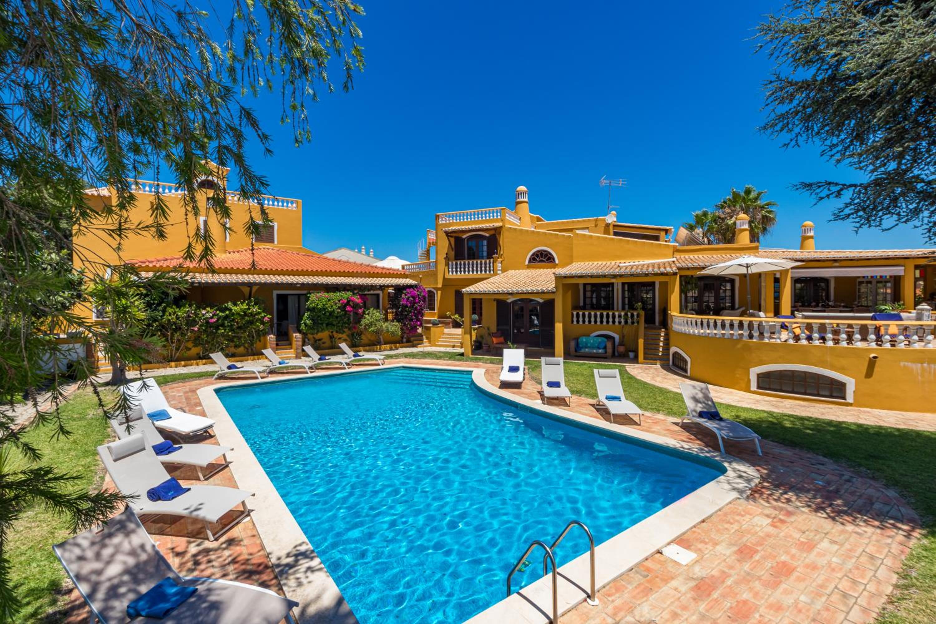 Villa Sobreiro