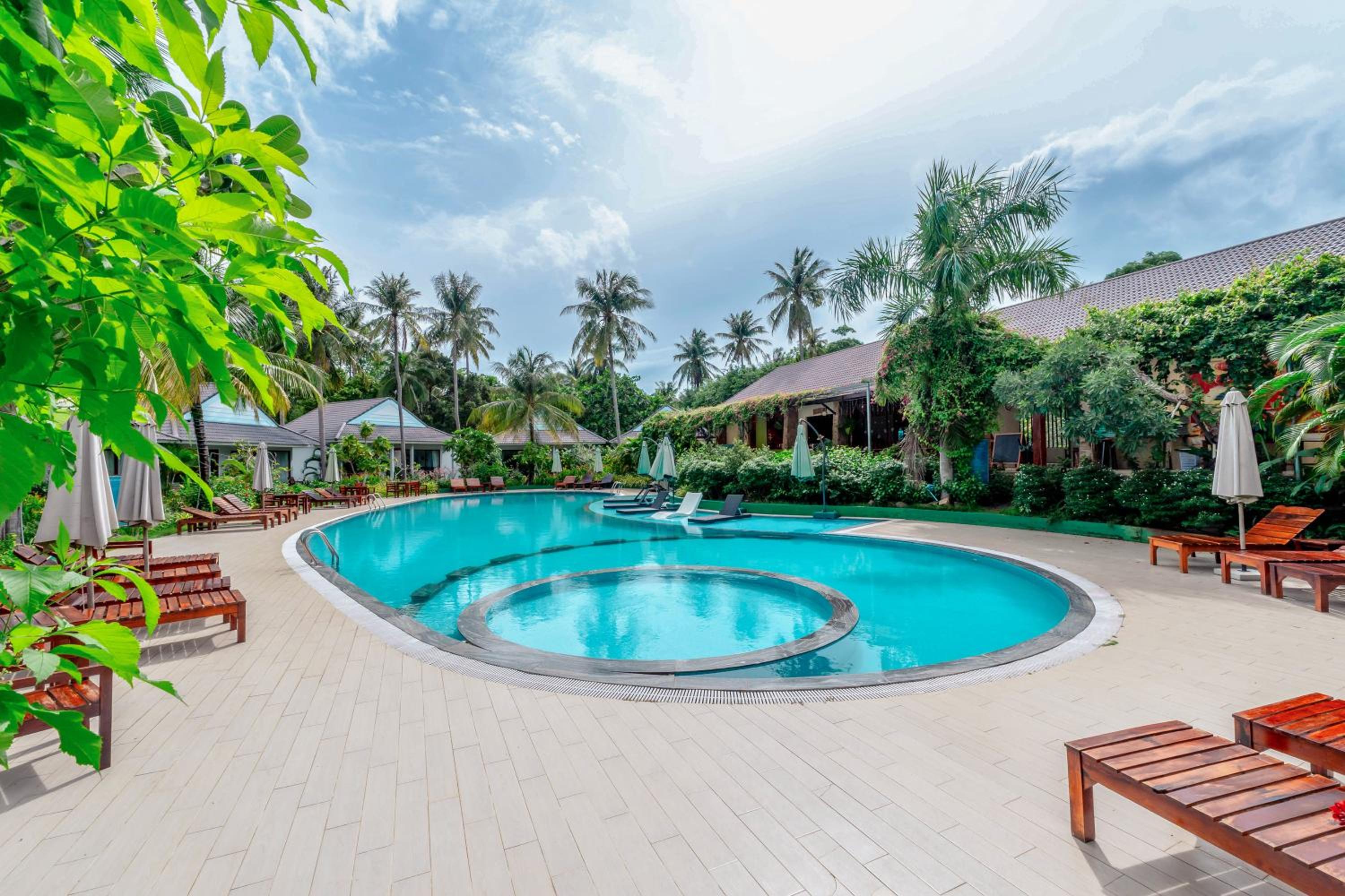 Kingo Retreat Resort view 2