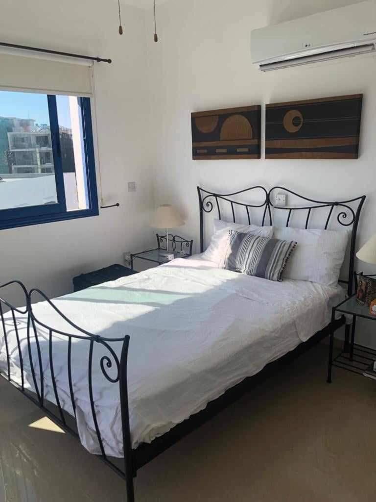 Modern 3 bedroom apartment penthouse
