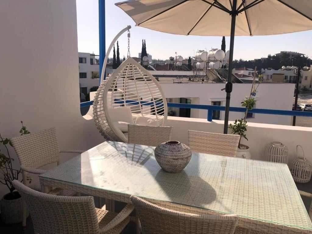 Modern 3 bedroom apartment penthouse