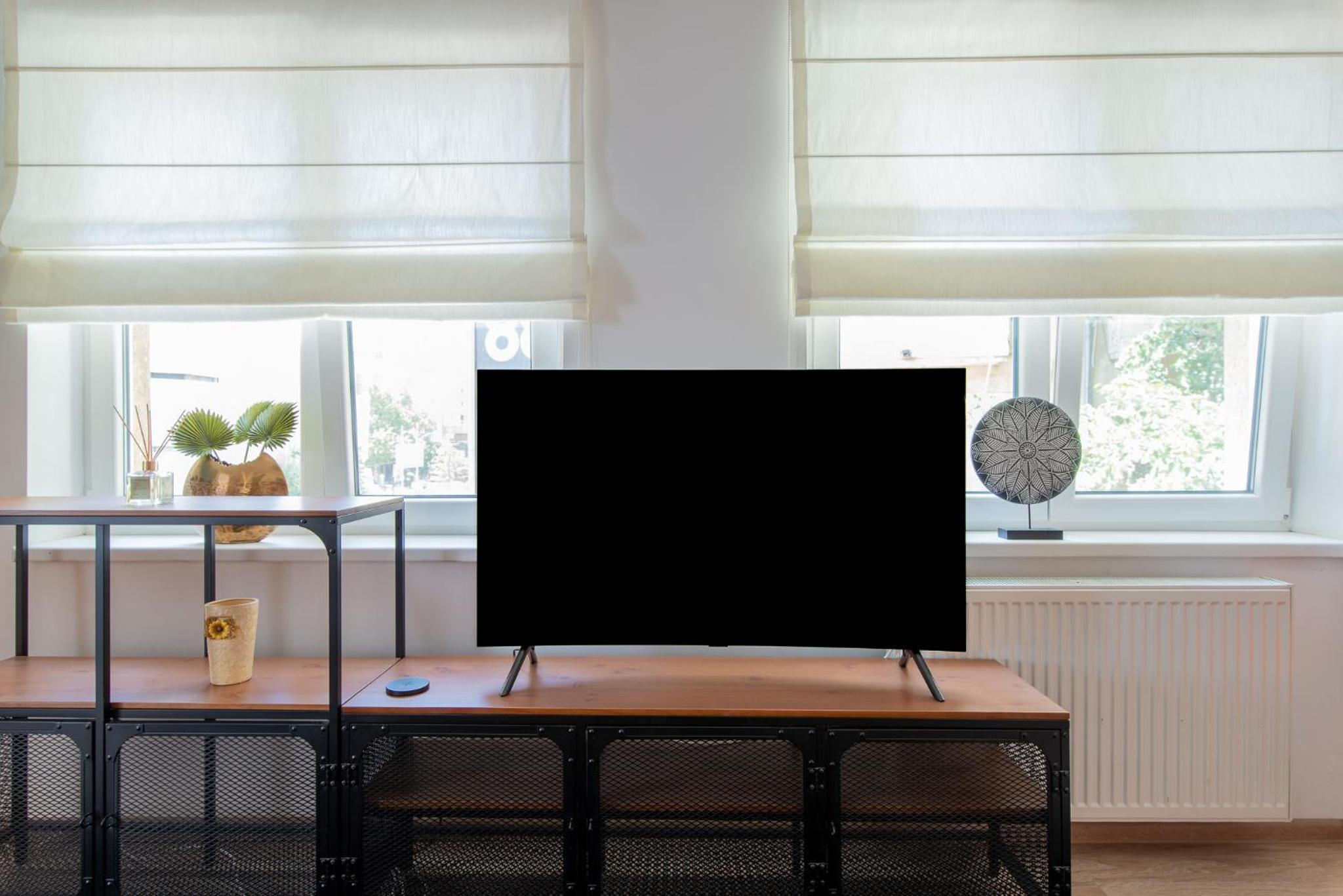 The Theatre-Ultracentral Deluxe Apartment