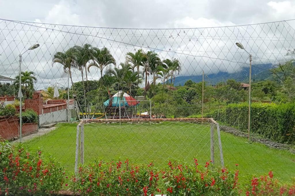 Cabaña campestre en Tuluá