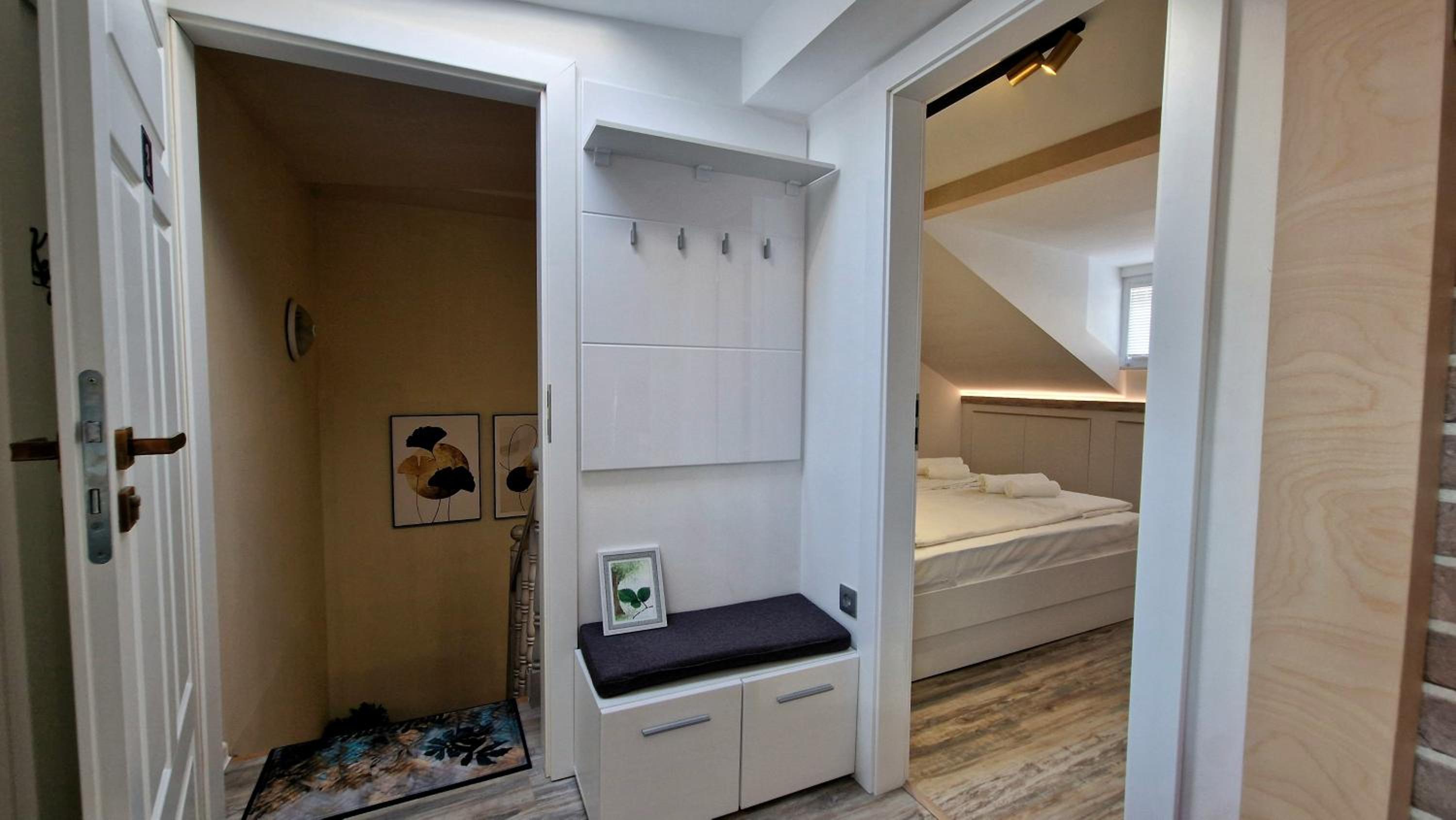 Charming City Center Loft Apartment