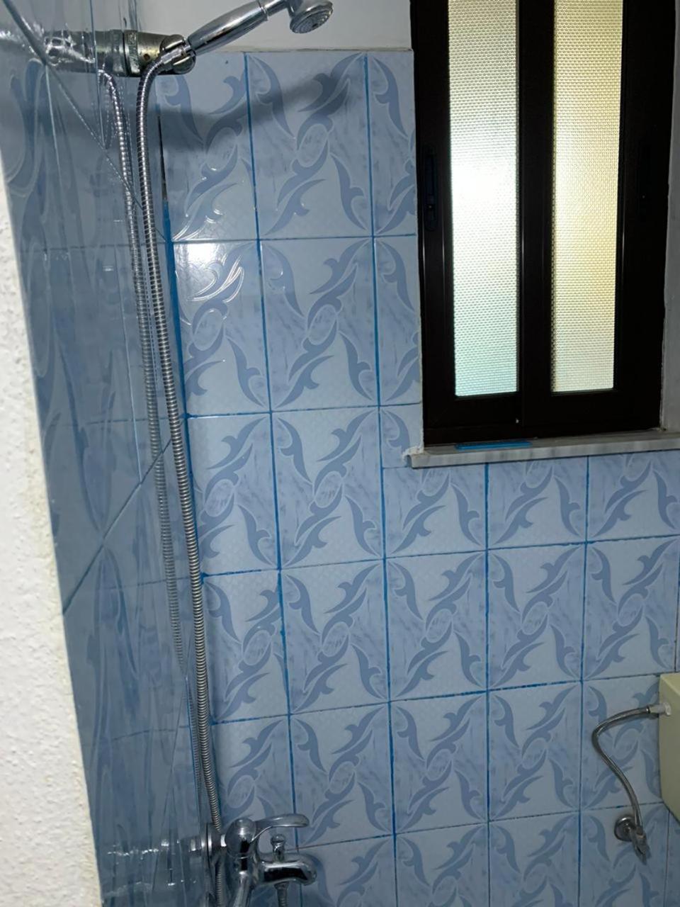 Mani rooms