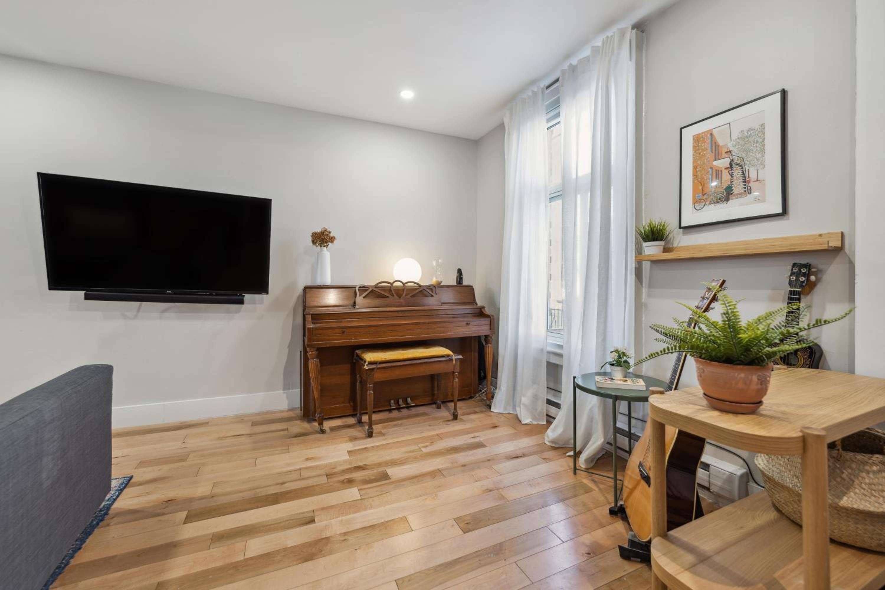 Jolie maison entière à Montréal