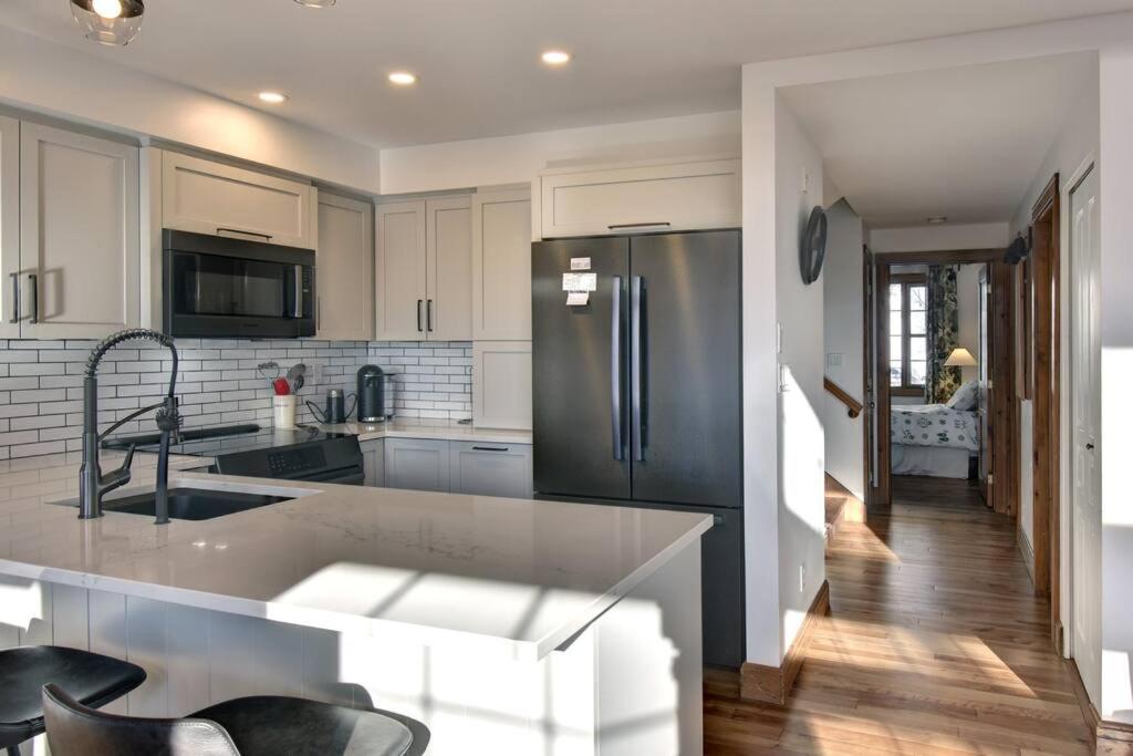 Les Falaises Mont Tremblant Luxury Ski Retreat