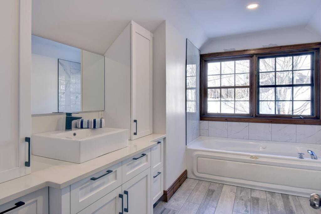 Les Falaises Mont Tremblant Luxury Ski Retreat