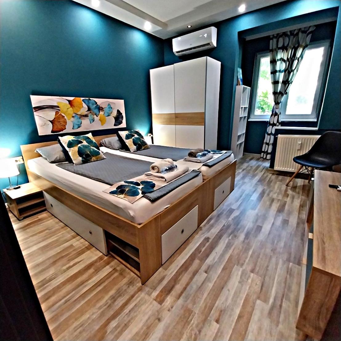 Heart of Sofia Residence - Optional Paid parking