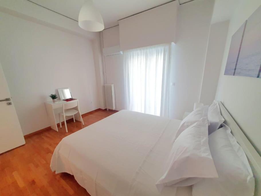 George's Cozy 60m2 Apartment 7' Metro