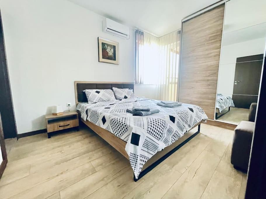 Elegance Estate - free parking