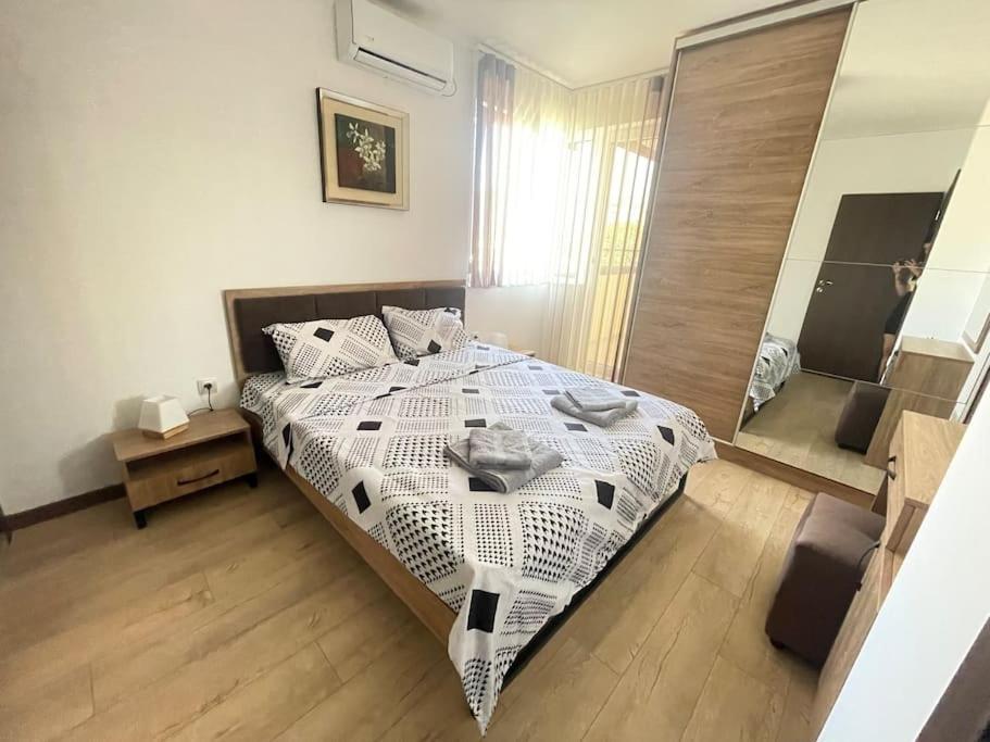 Elegance Estate - free parking