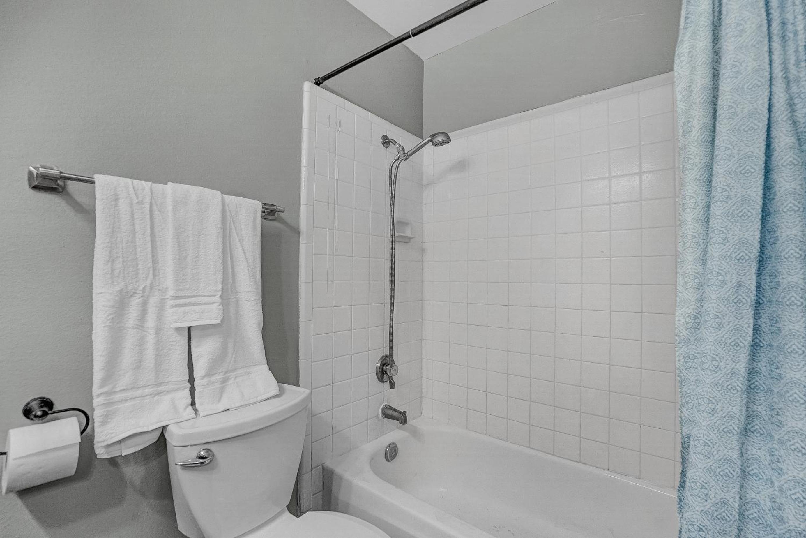 3BR/3BA Townhouse in El Monte - Property Image 26