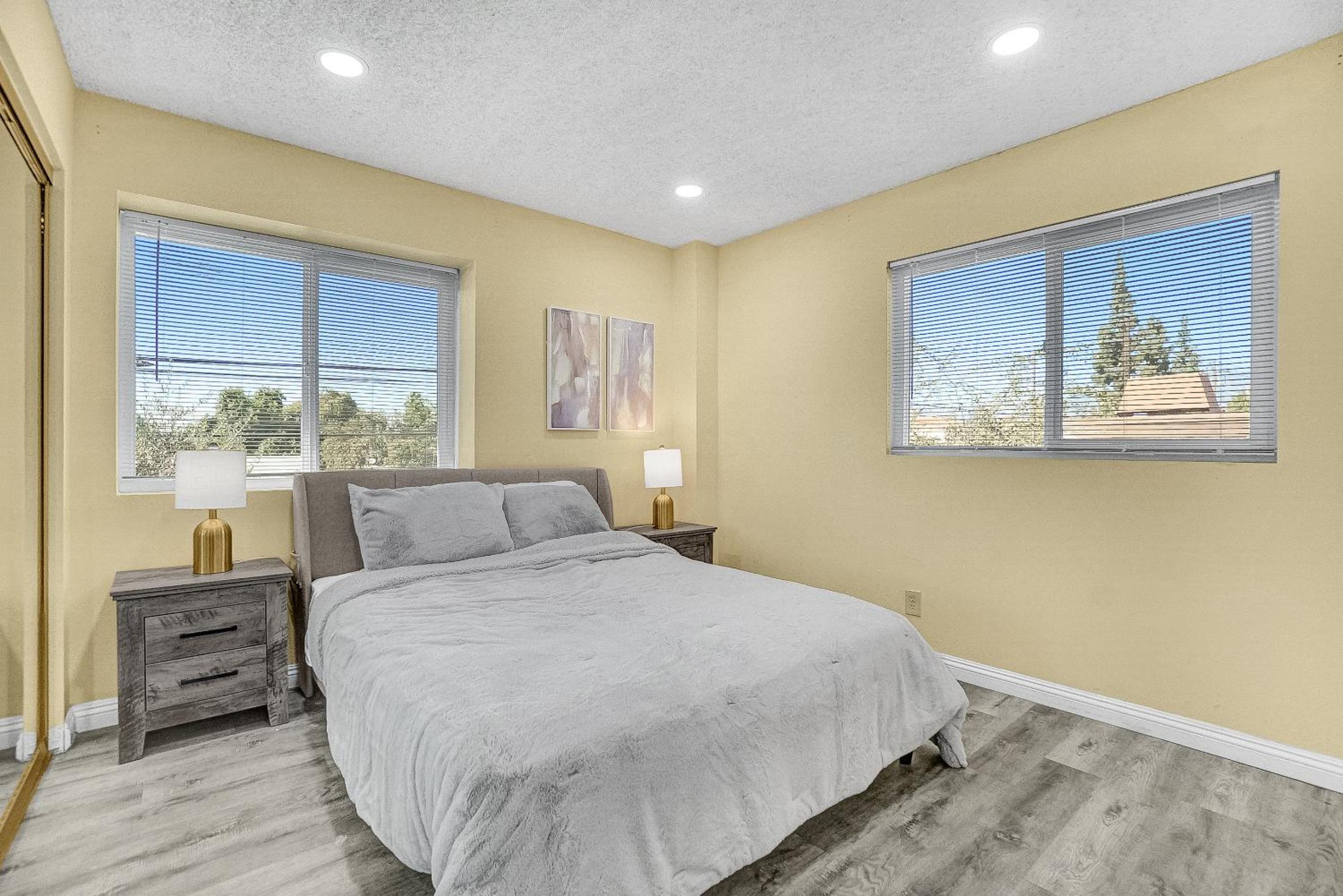 3BR/3BA Townhouse in El Monte - Property Image 13