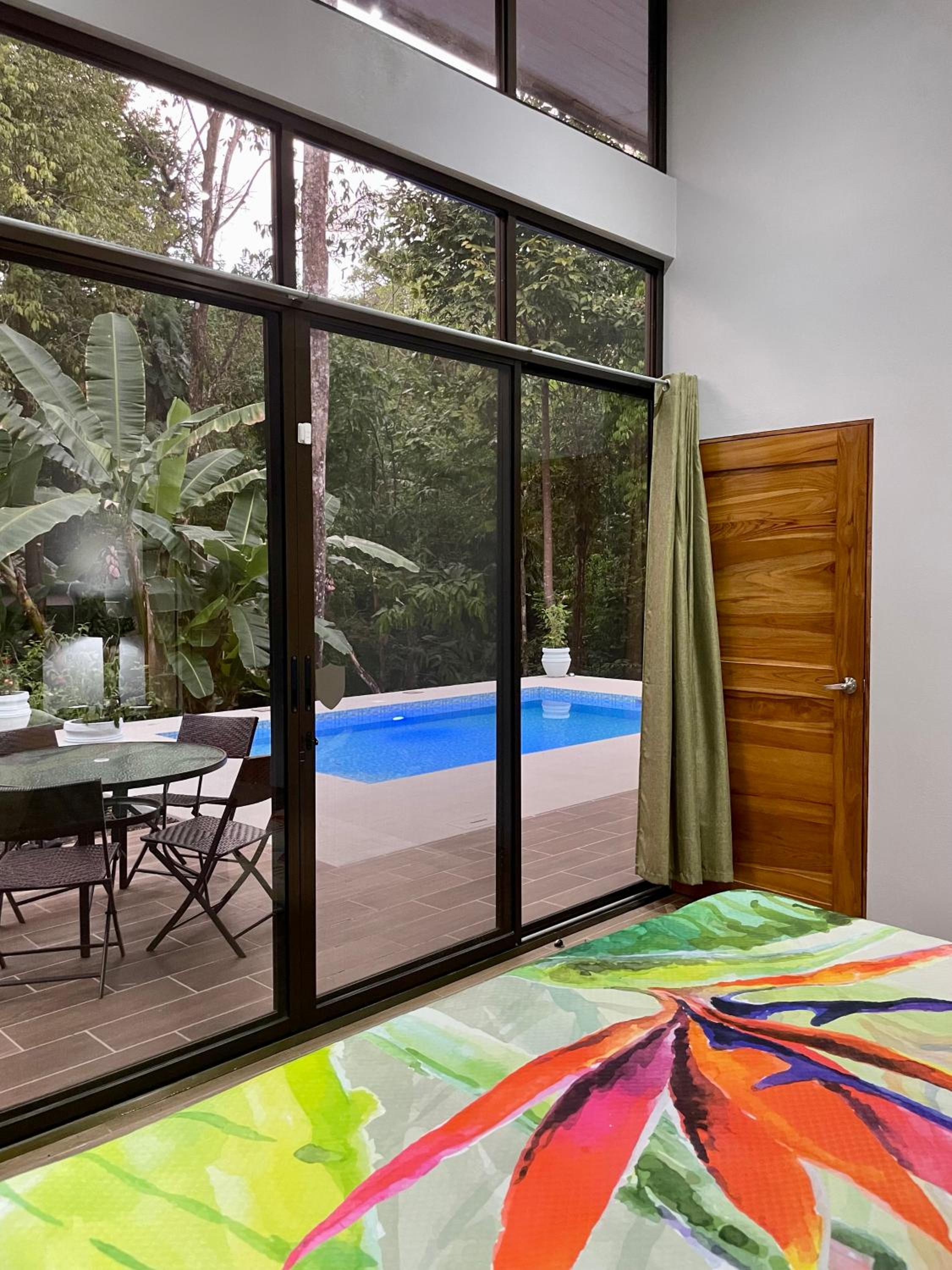 An abundance of wildlife at Jungle Glory Home Abajo
