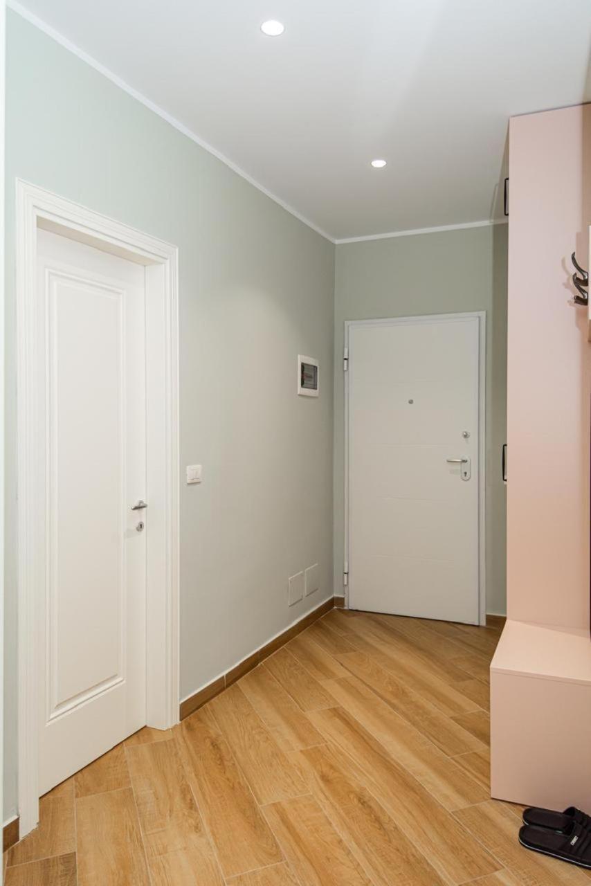 Loris Apartaments 301