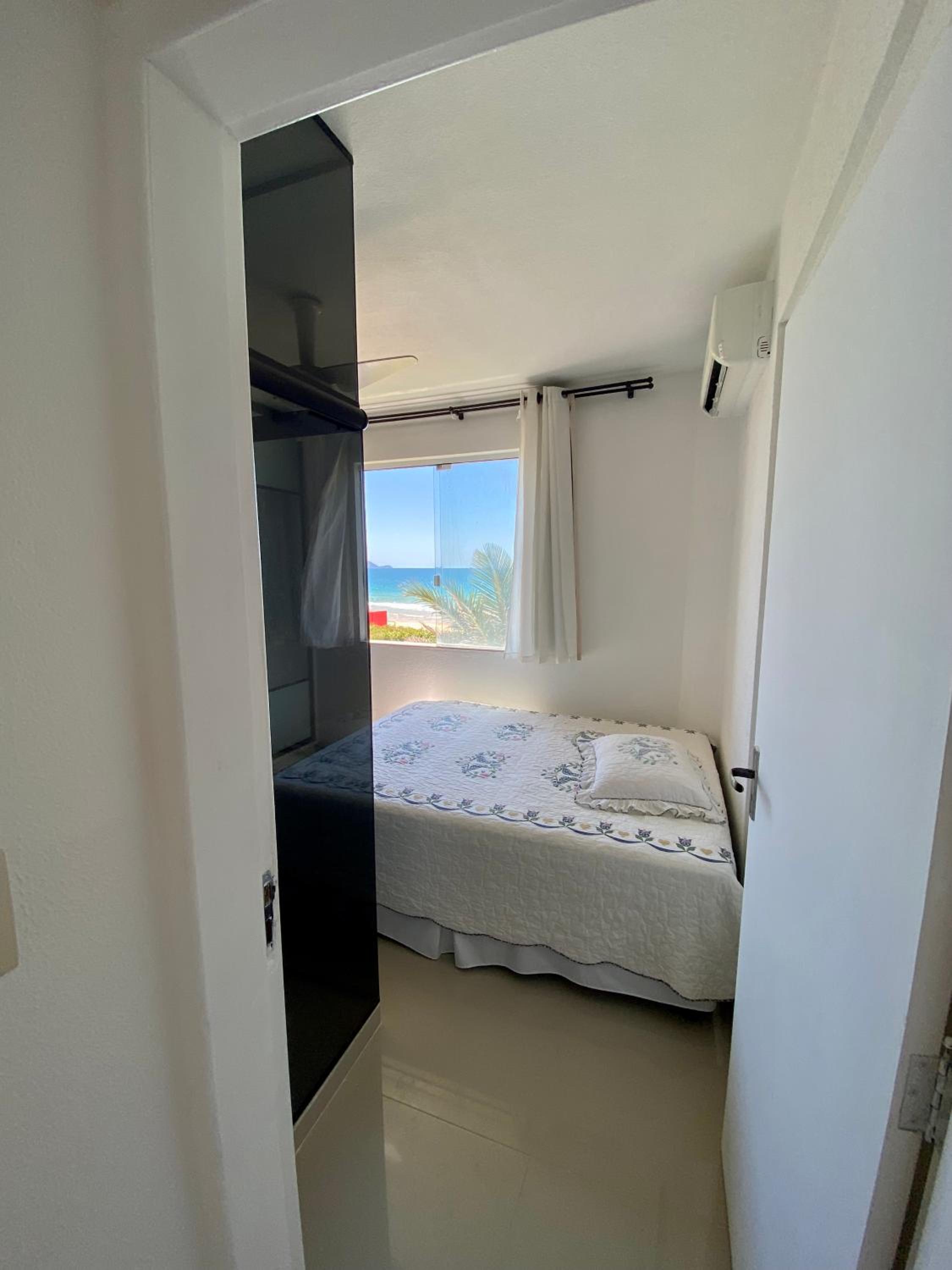 Apartamento pé na areia em Ingleses-SC