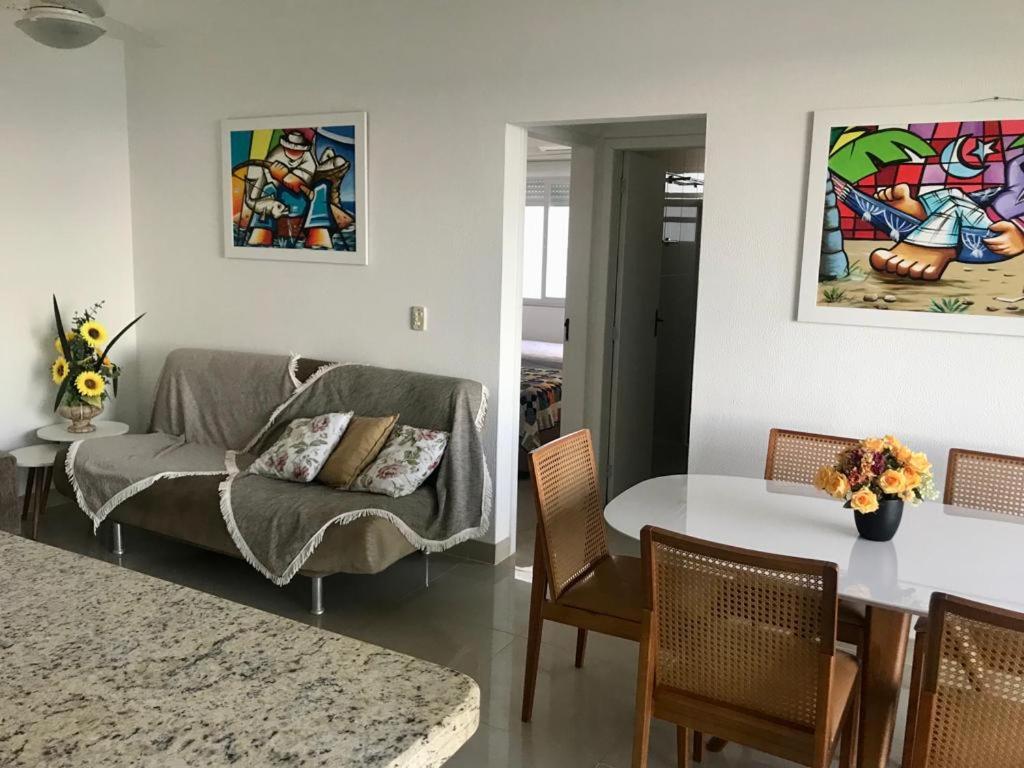 Apartamento pé na areia em Ingleses-SC