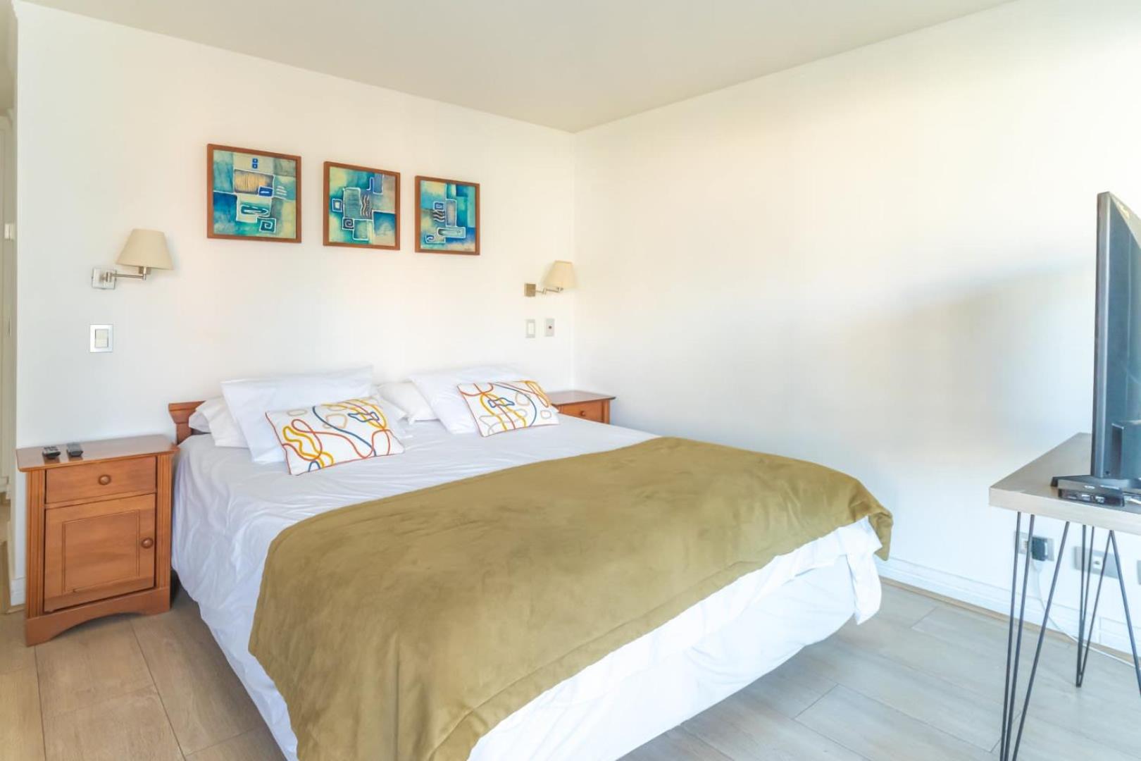 Kennedy Premium Apartments II view 4