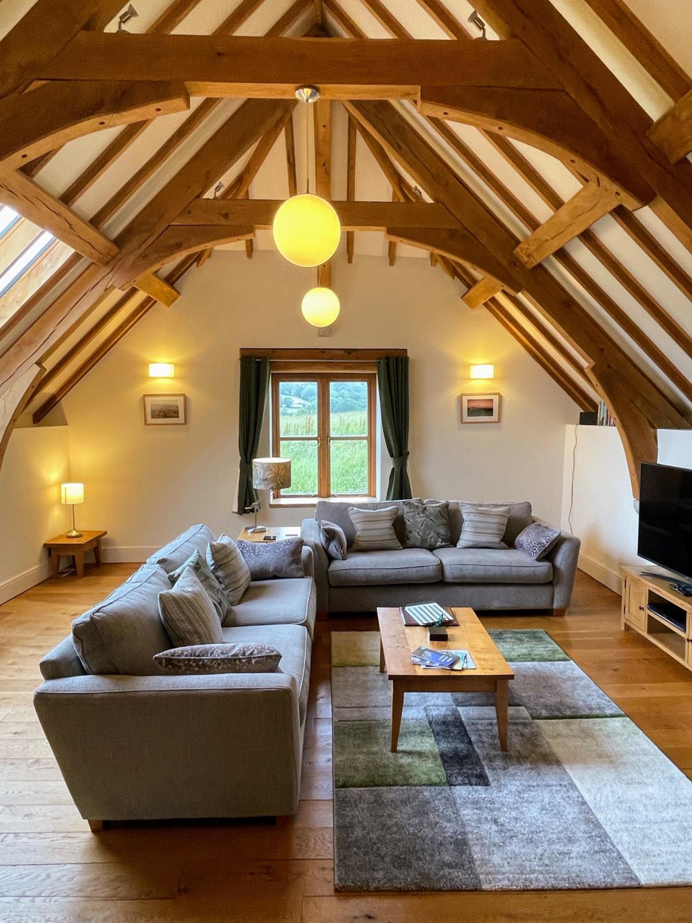 The Oak Barn view 3