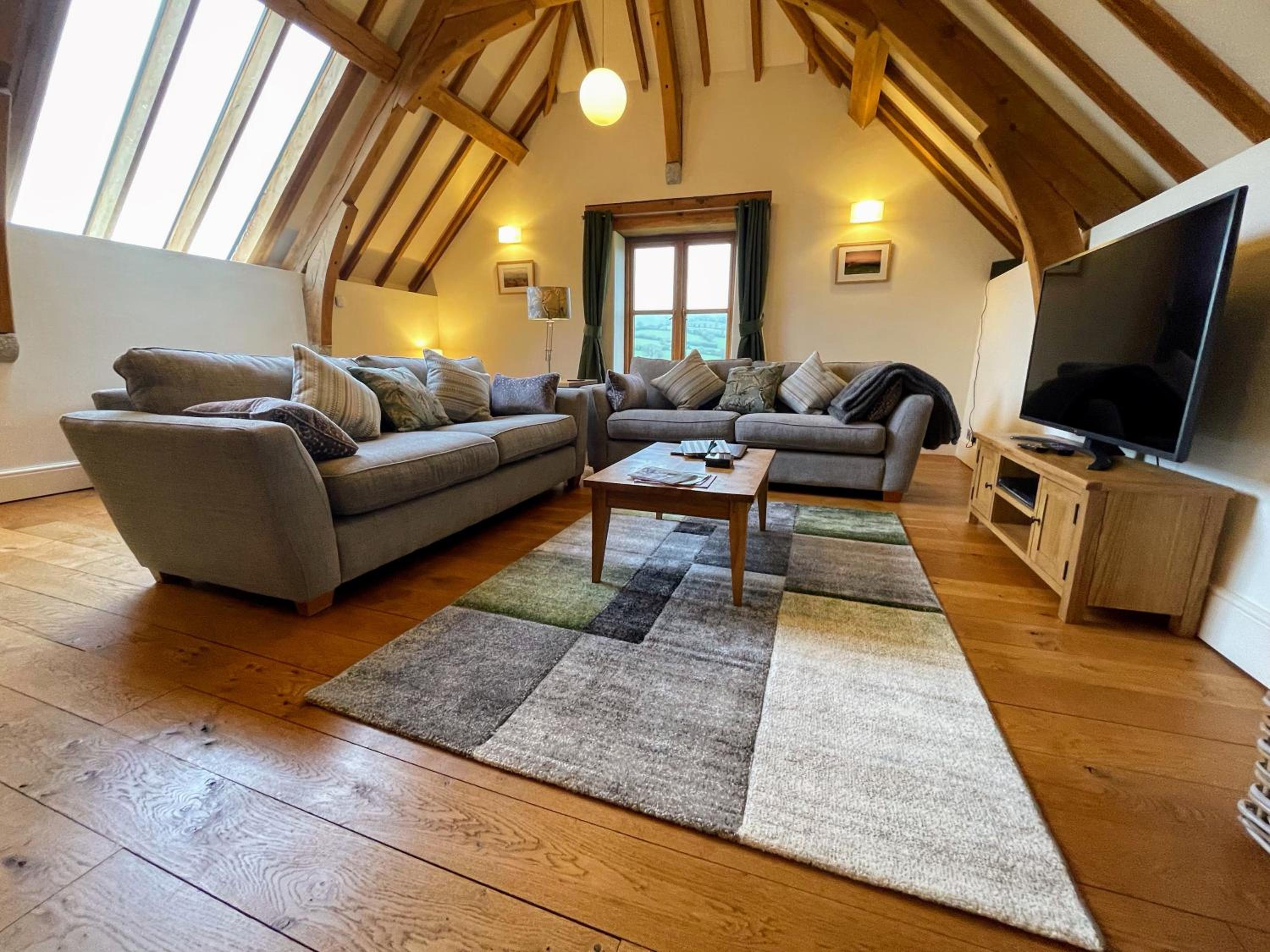 The Oak Barn view 5