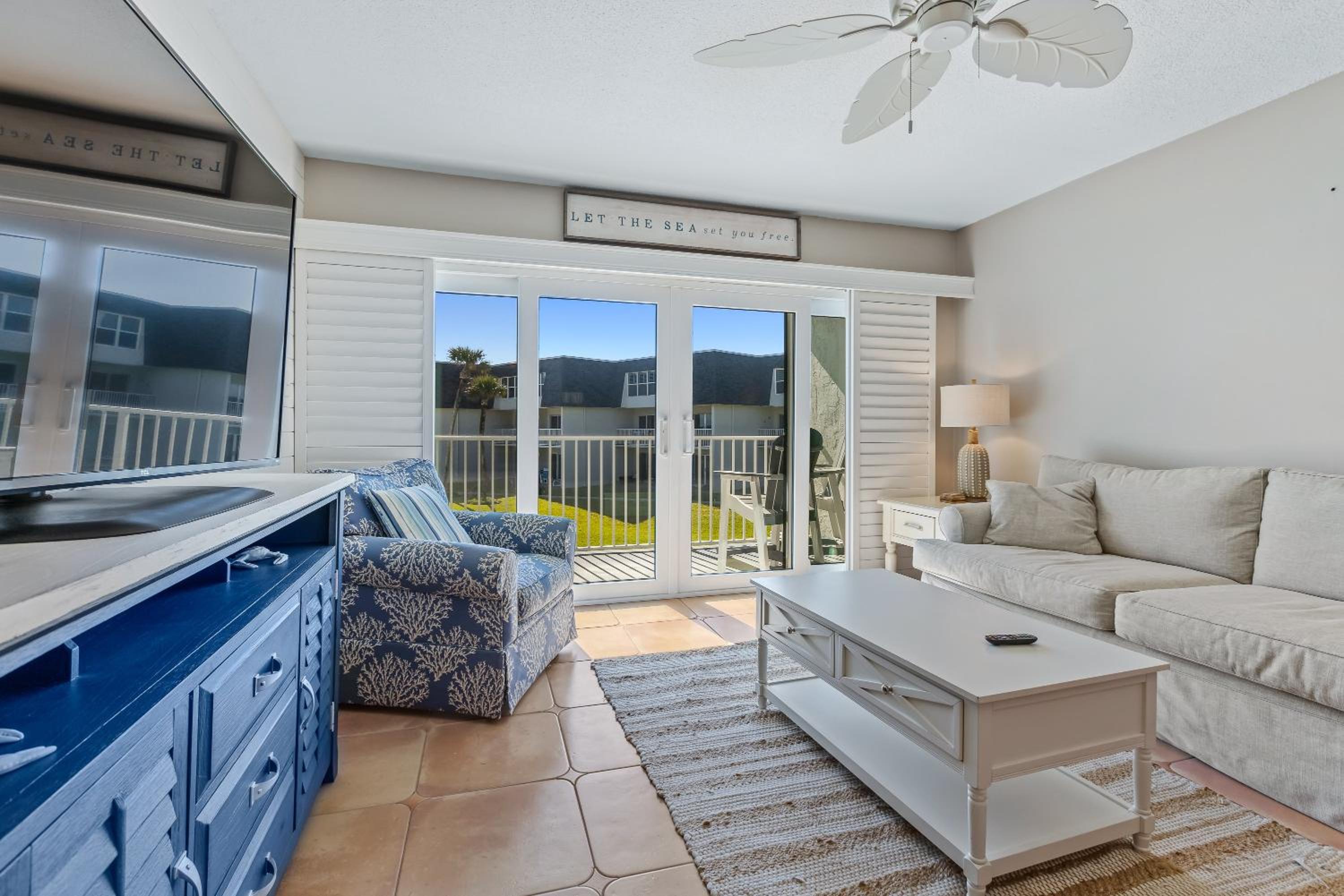 3 Lil Birds Surfside Condo Ocean View Pool Kiddie Pool