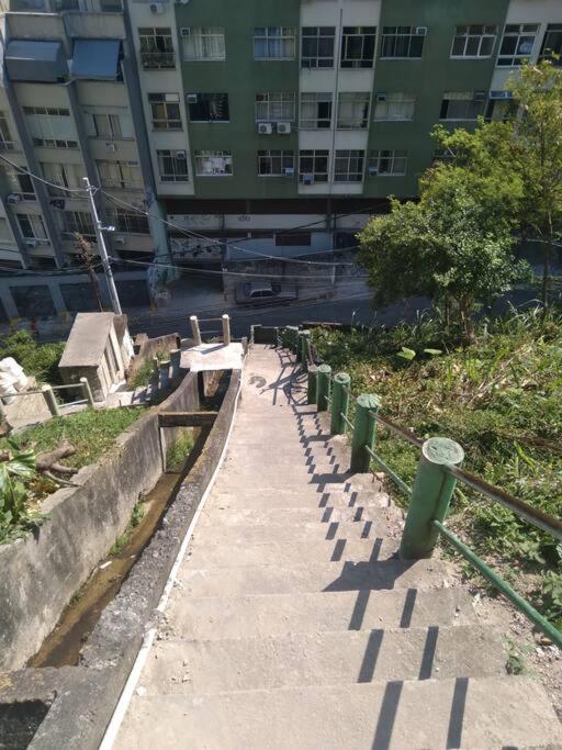 Estúdio Copacabana RJ Comunidade Aconchegante