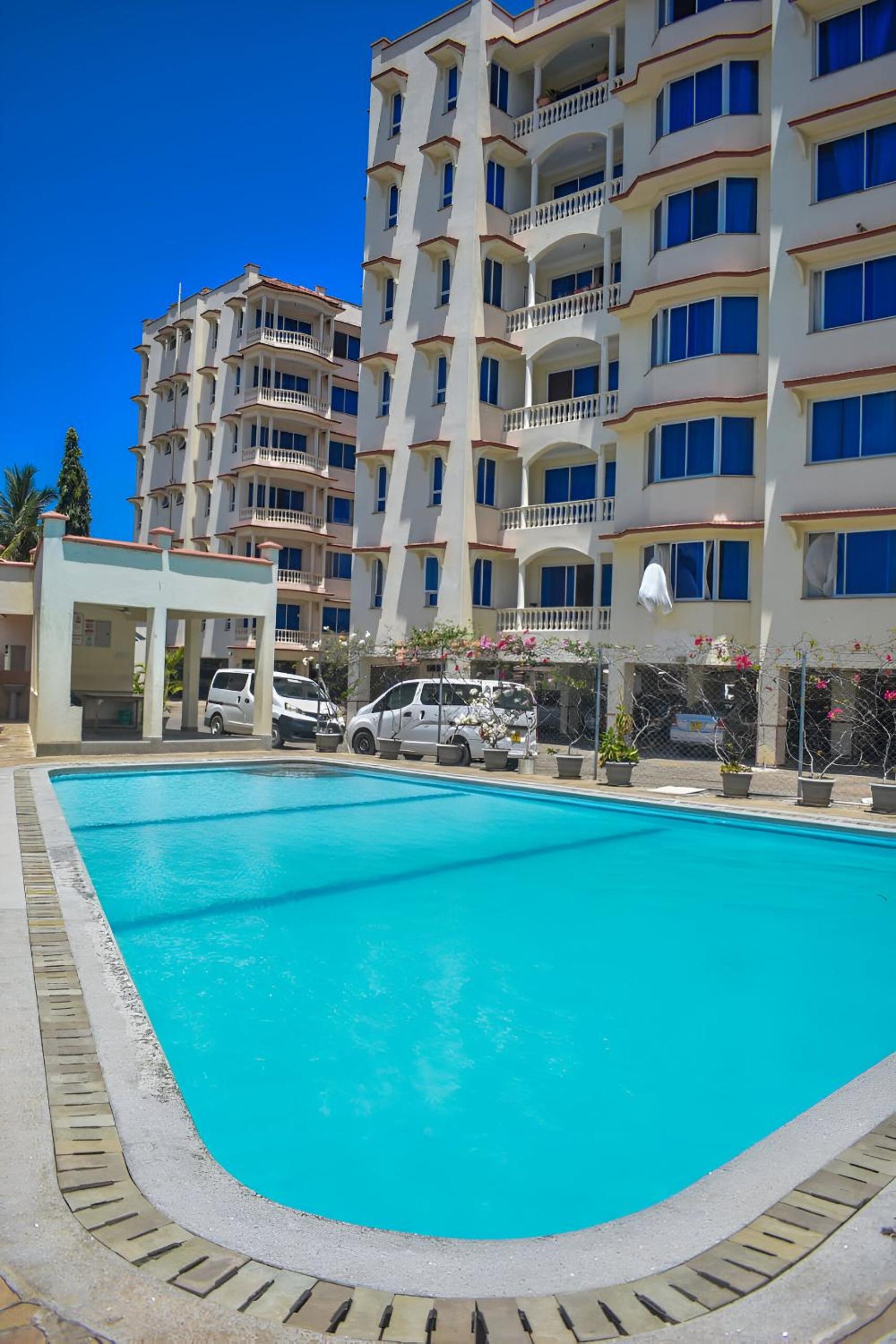 Cozy 2BR Seaview Pentahouse in Nyali, Mombasa, view 4