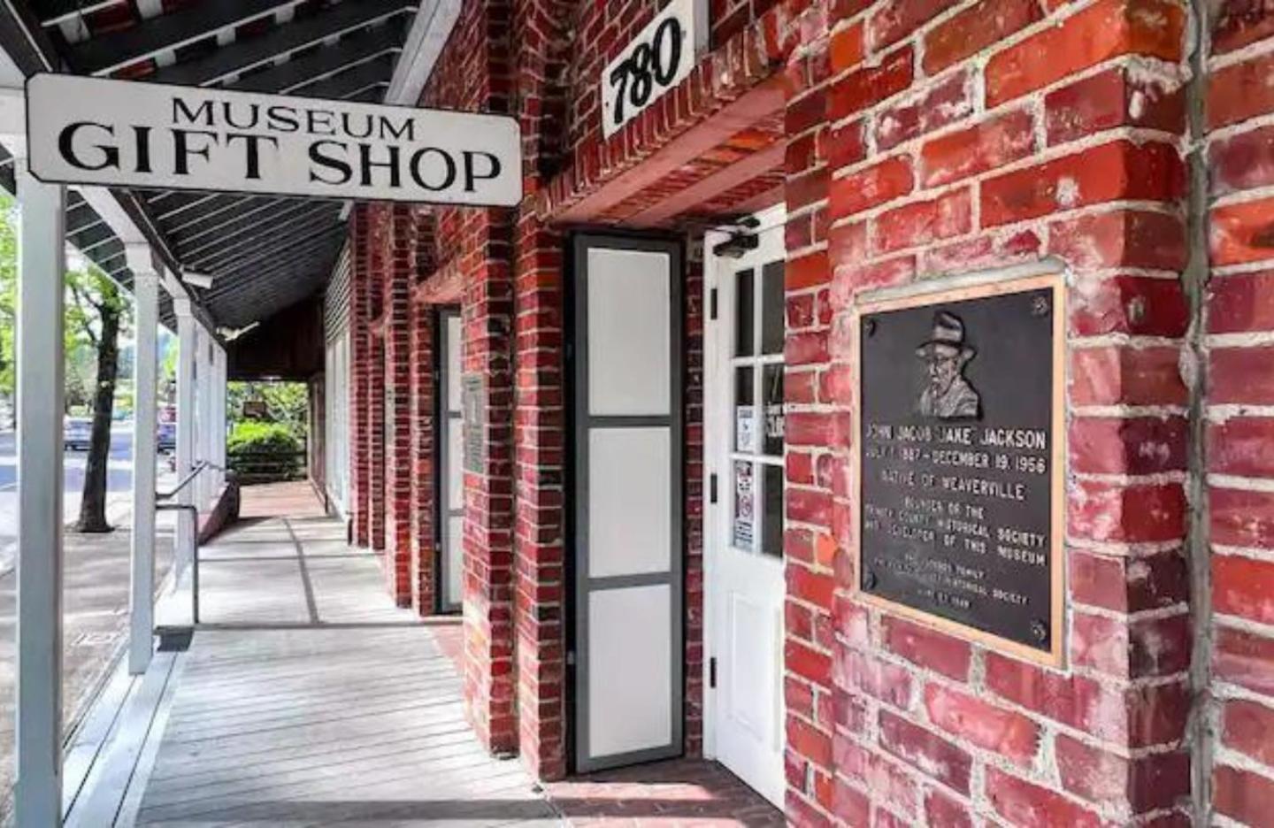 Weaverville Hotel
