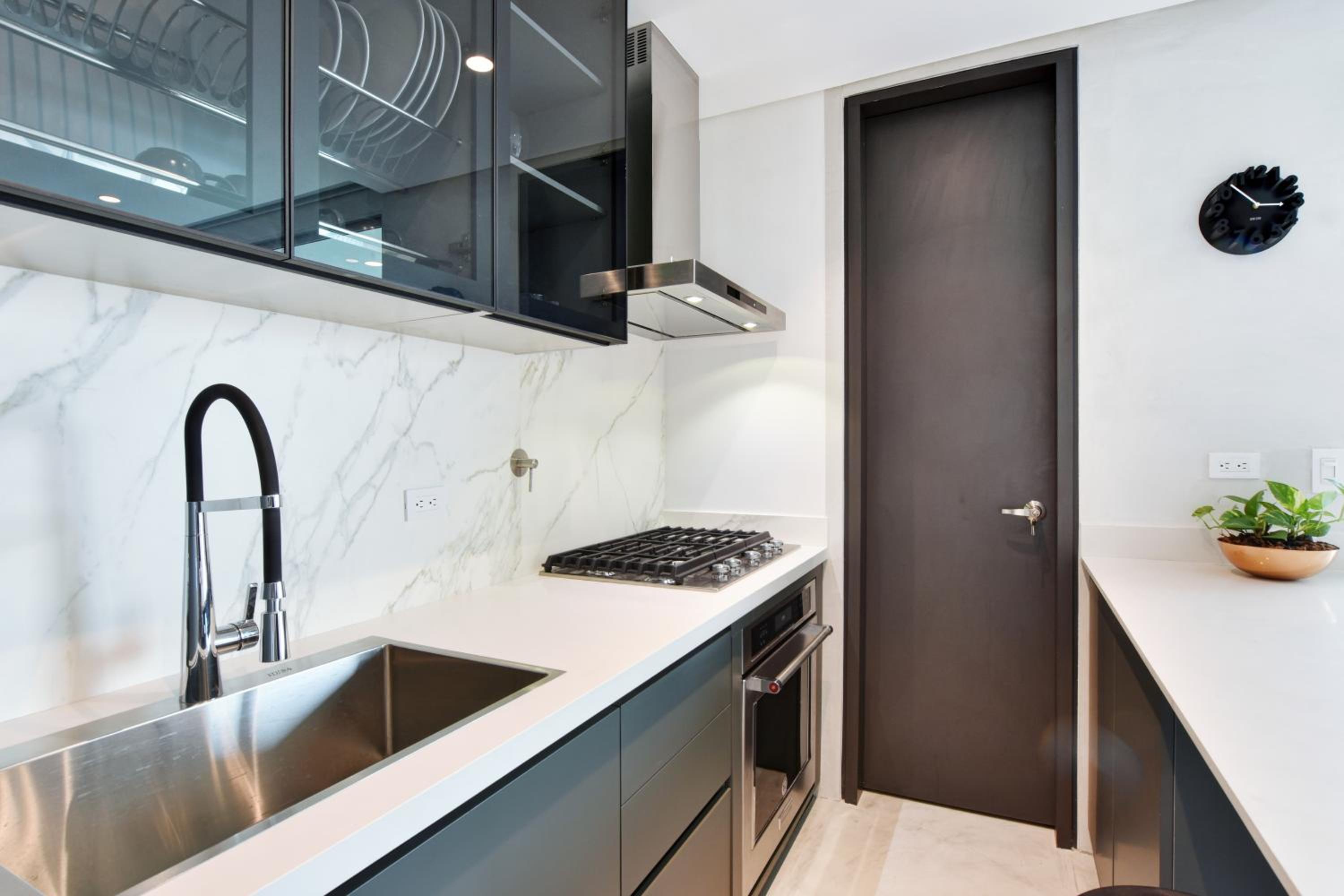 Blux Apartments Medellin