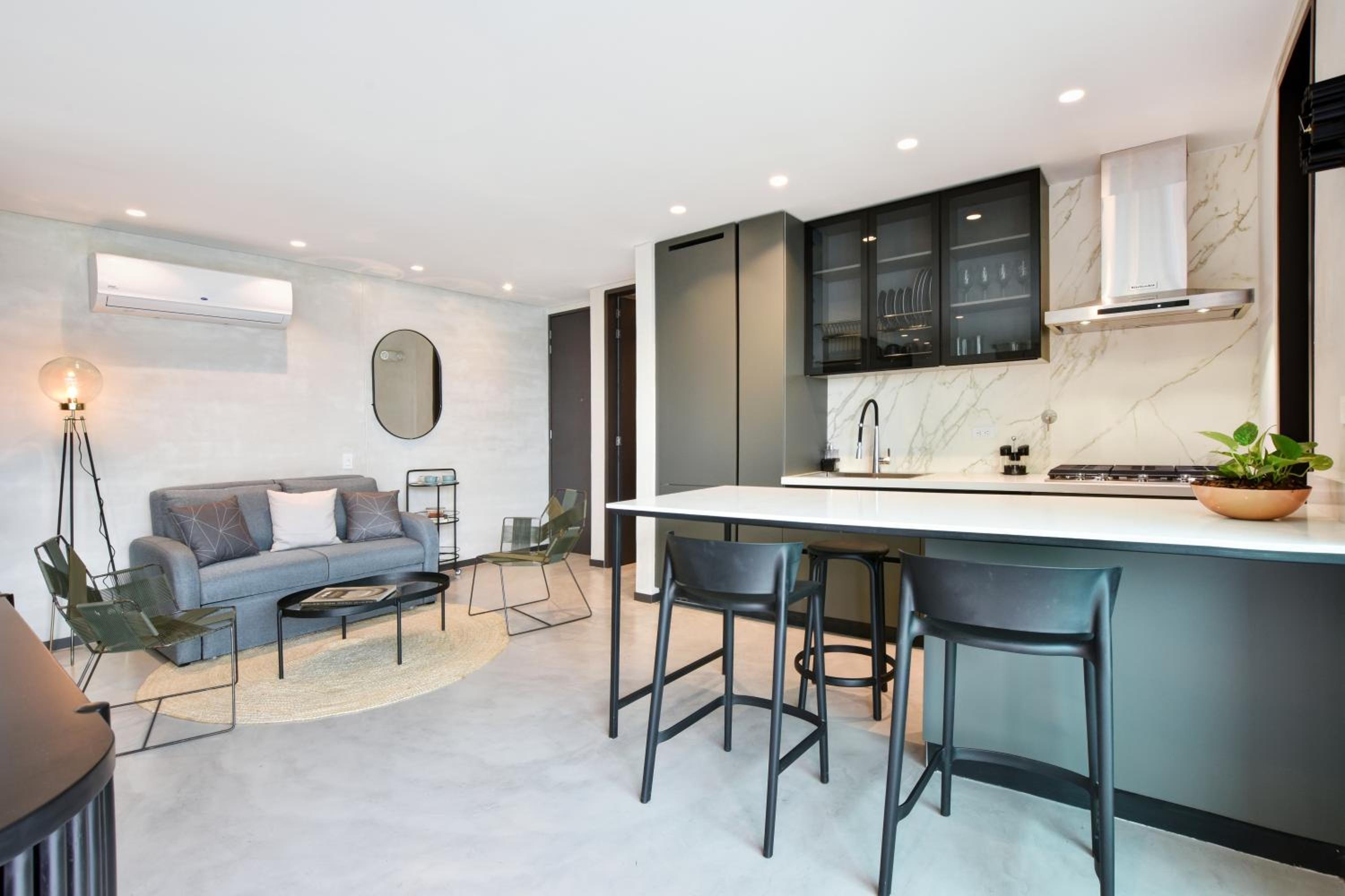 Blux Apartments Medellin