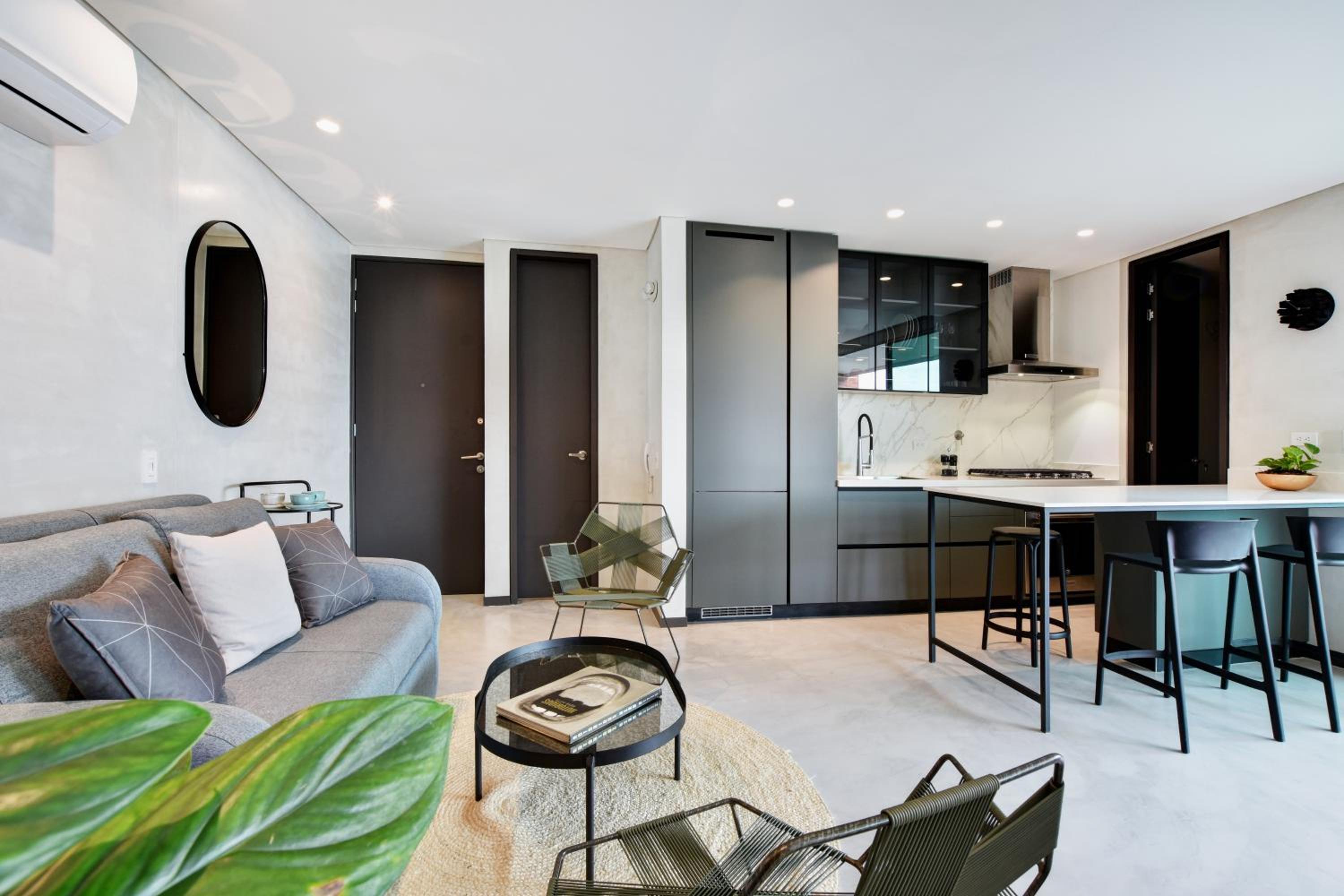 Blux Apartments Medellin