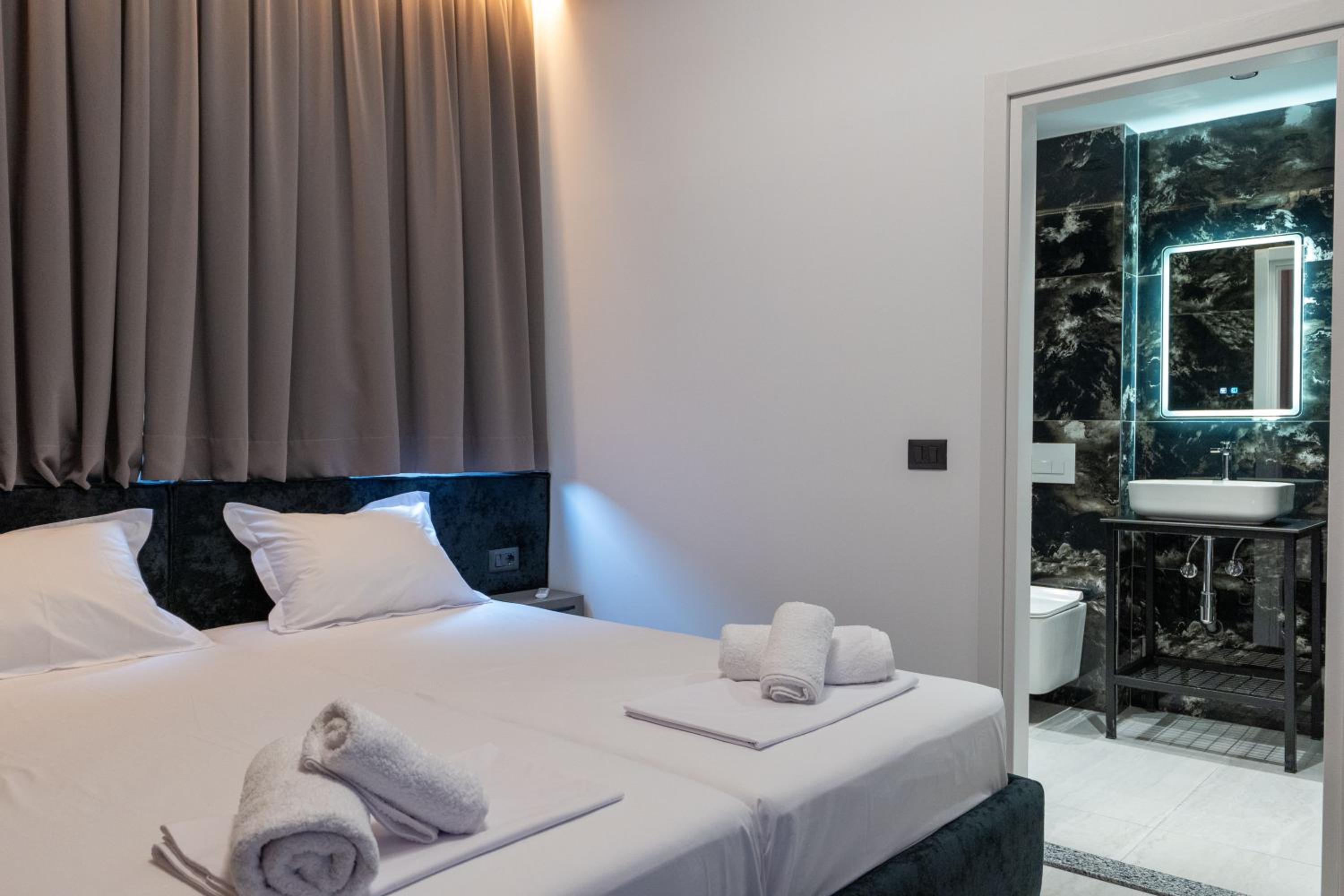 Euphoria Apartments