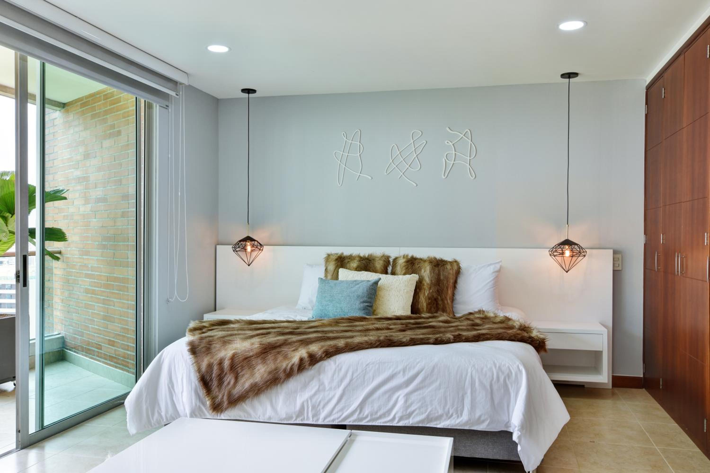Blux Apartments Medellin