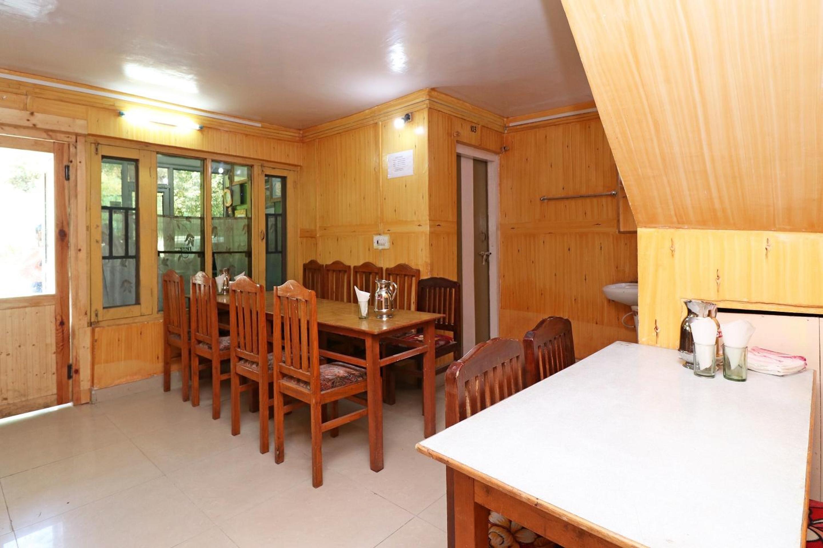 Hotel Bright Palace