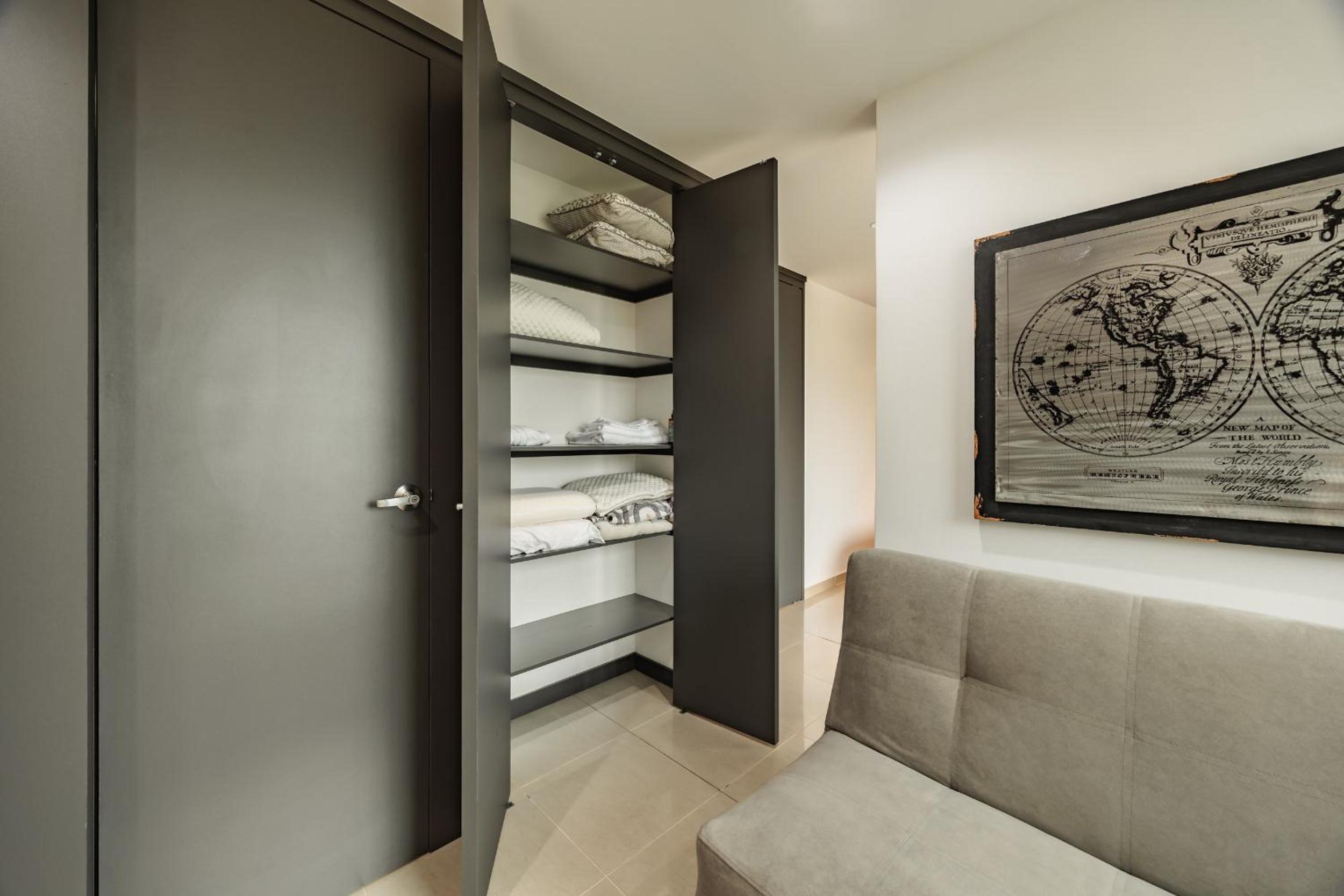 Blux Apartments Medellin
