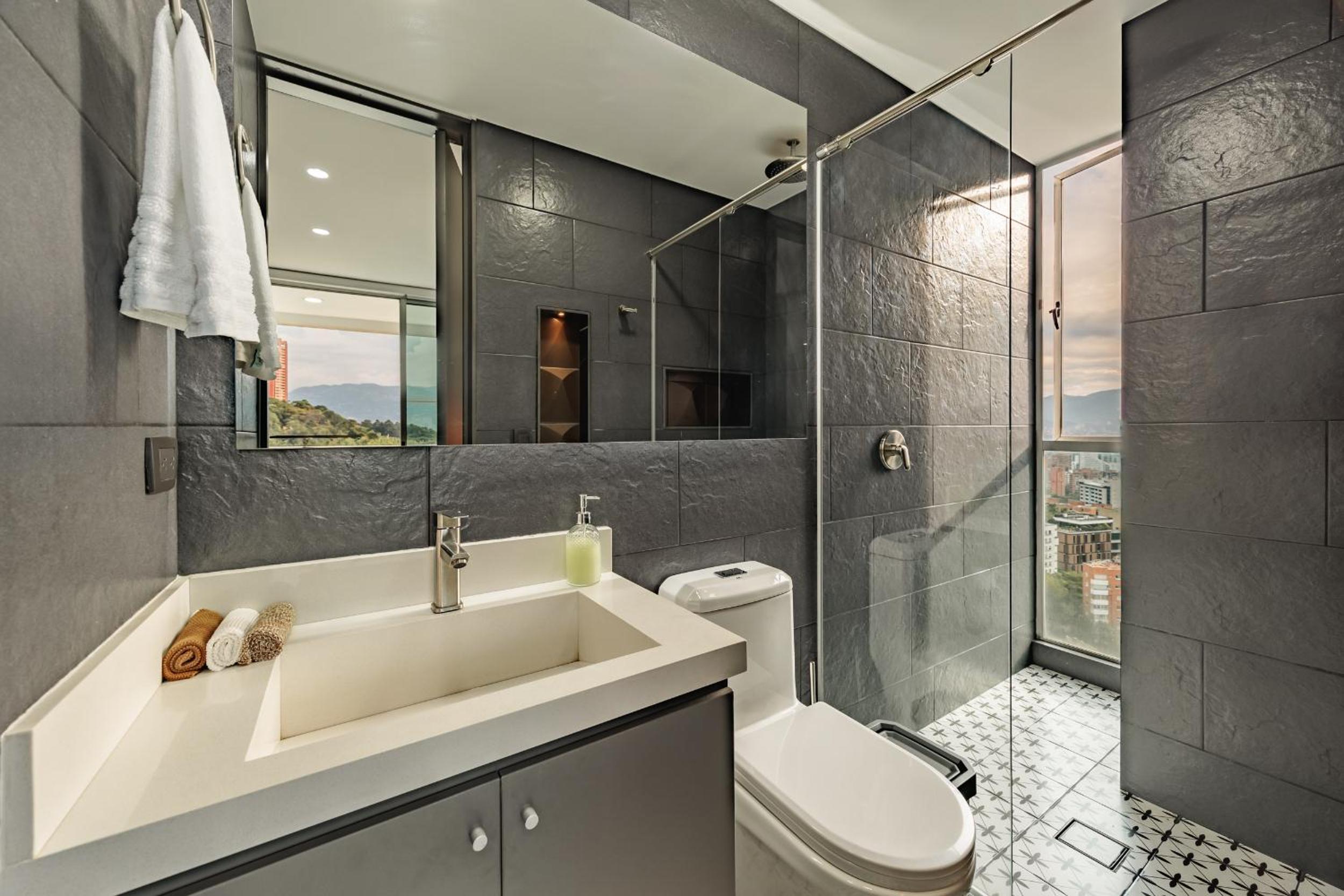 Blux Apartments Medellin