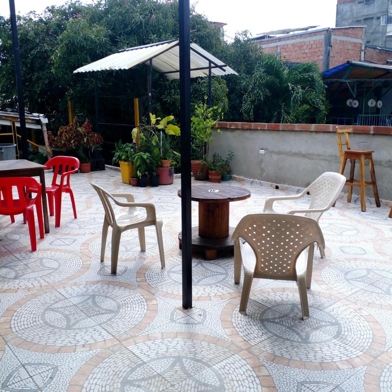 Casa Amarilla Hostel - Cali