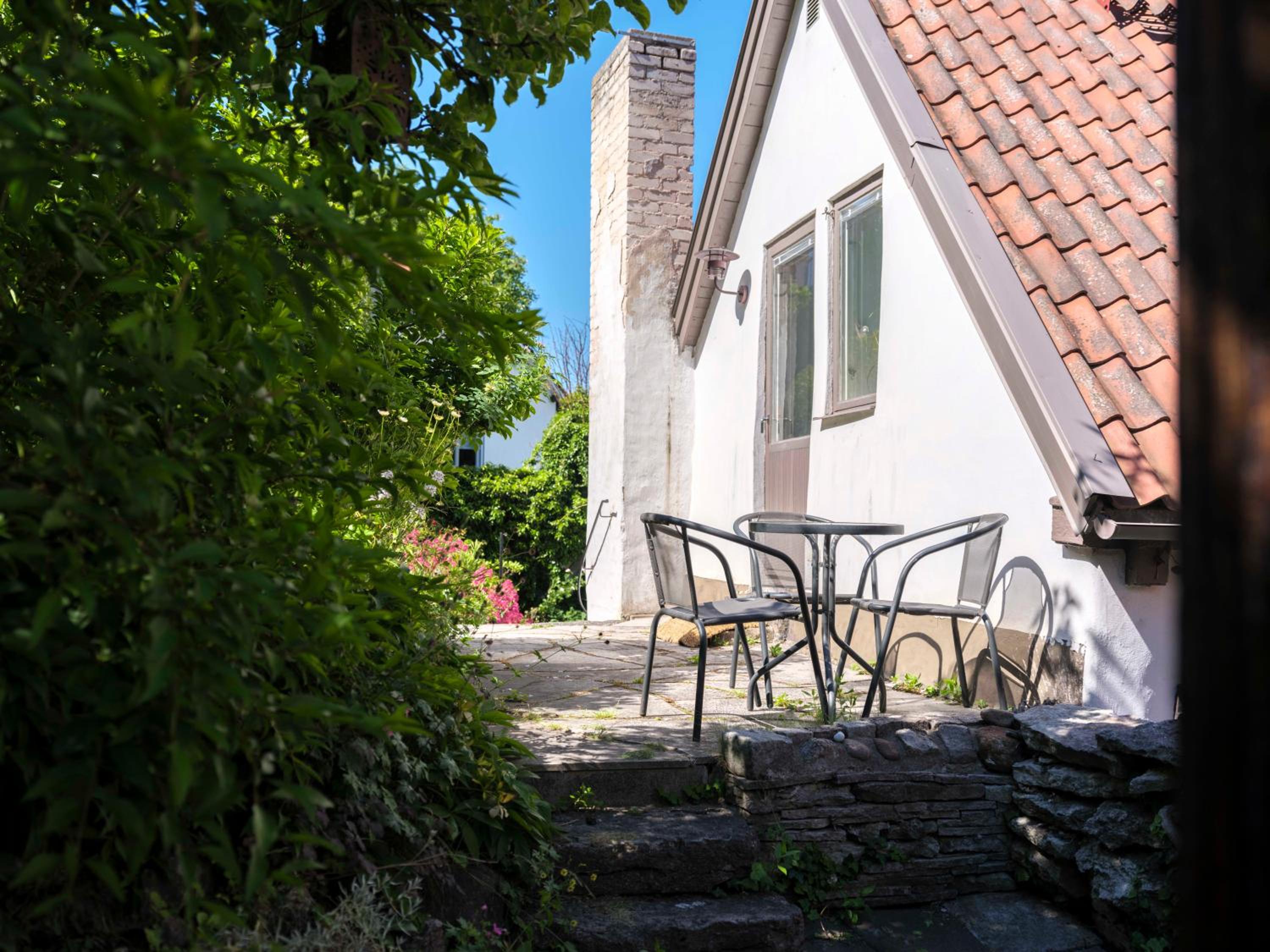 Charming 5-Bedroom House in Central Visby with View