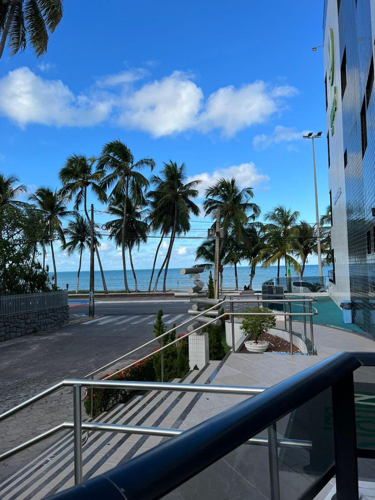Apartamento na beira mar em João Pessoa