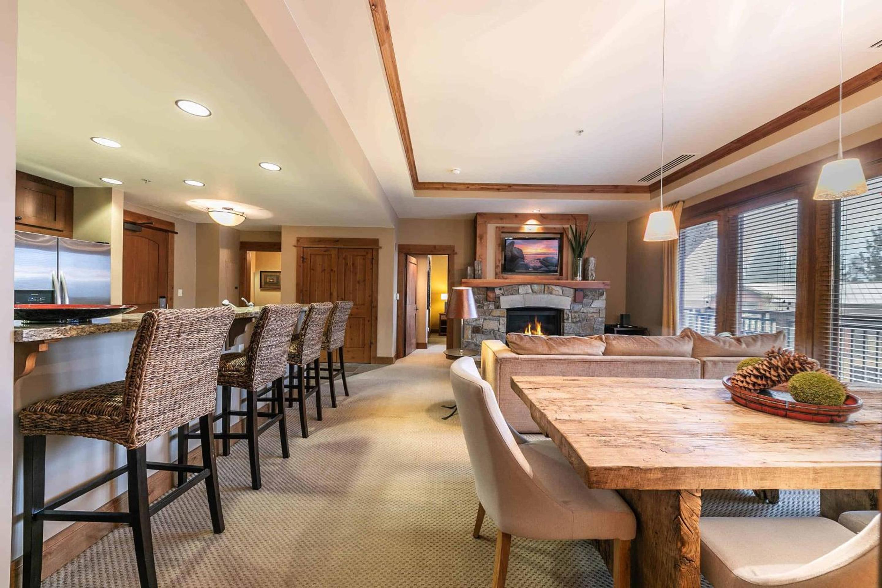 Lake Tahoe Vacations - Catamount Lodge 305 by East West Hospitality - Property Image 31