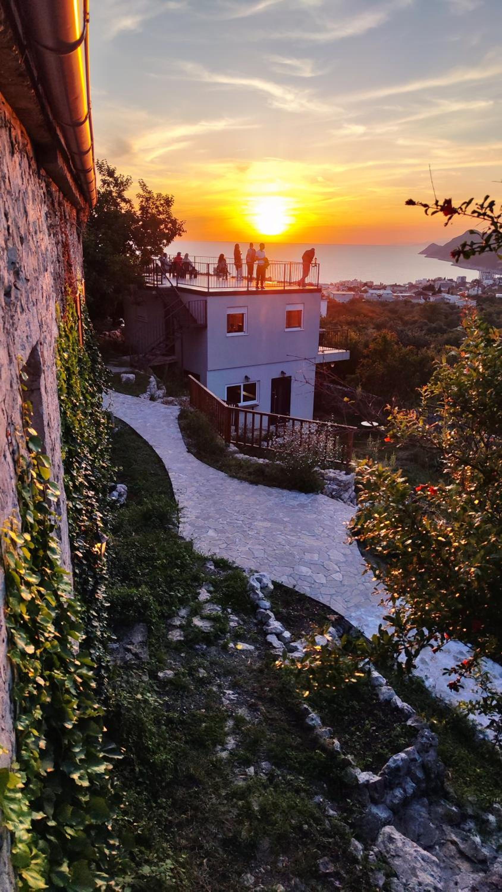 Montenegro Tower - sleep in a tent