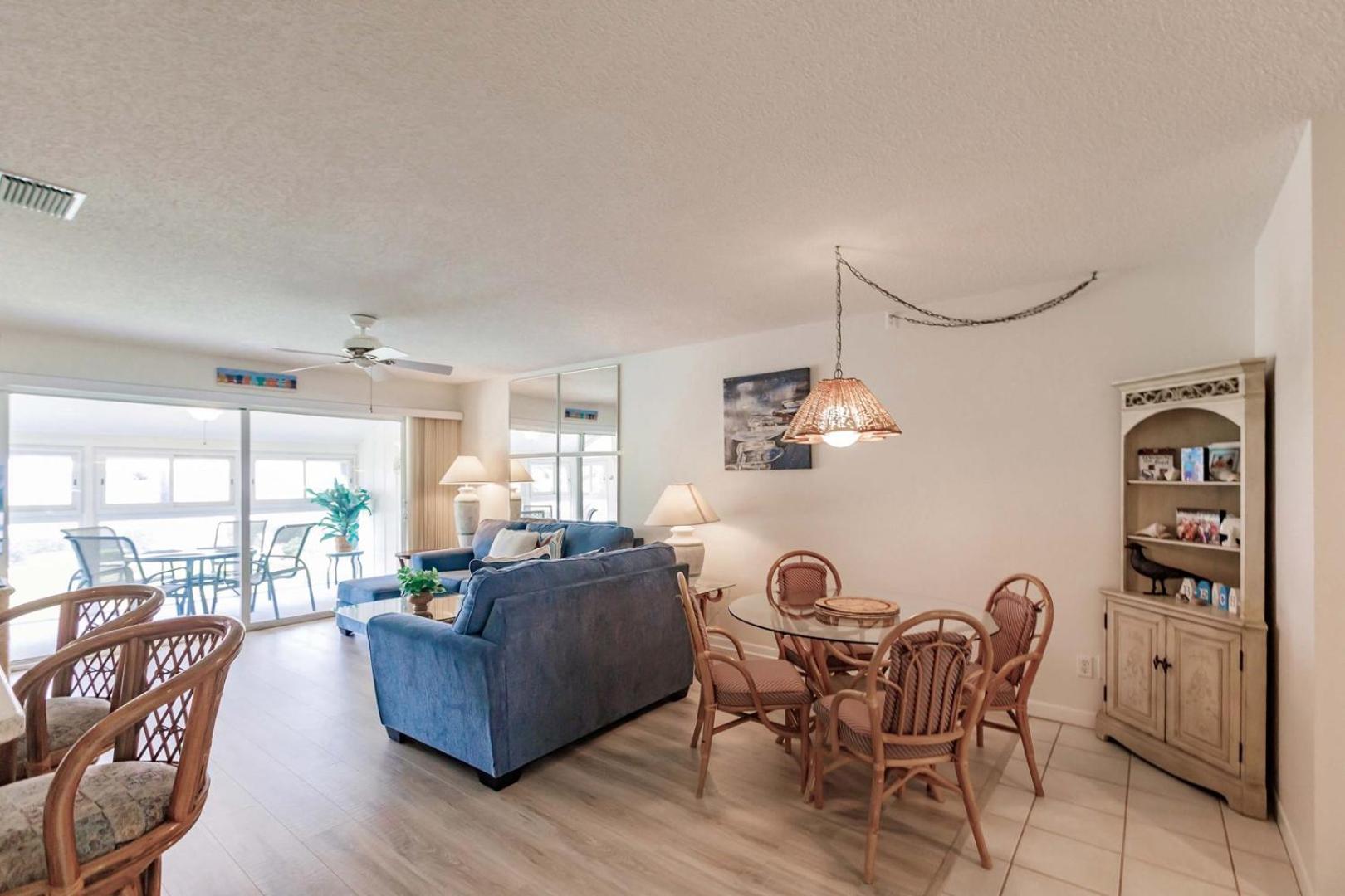 1042 PL Escape to Paradise Second Floor Condo view 4